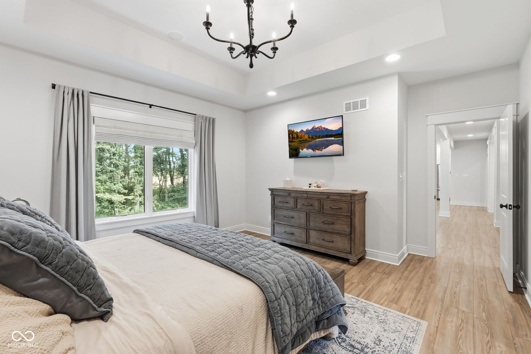 8635 Auburn Ridge
