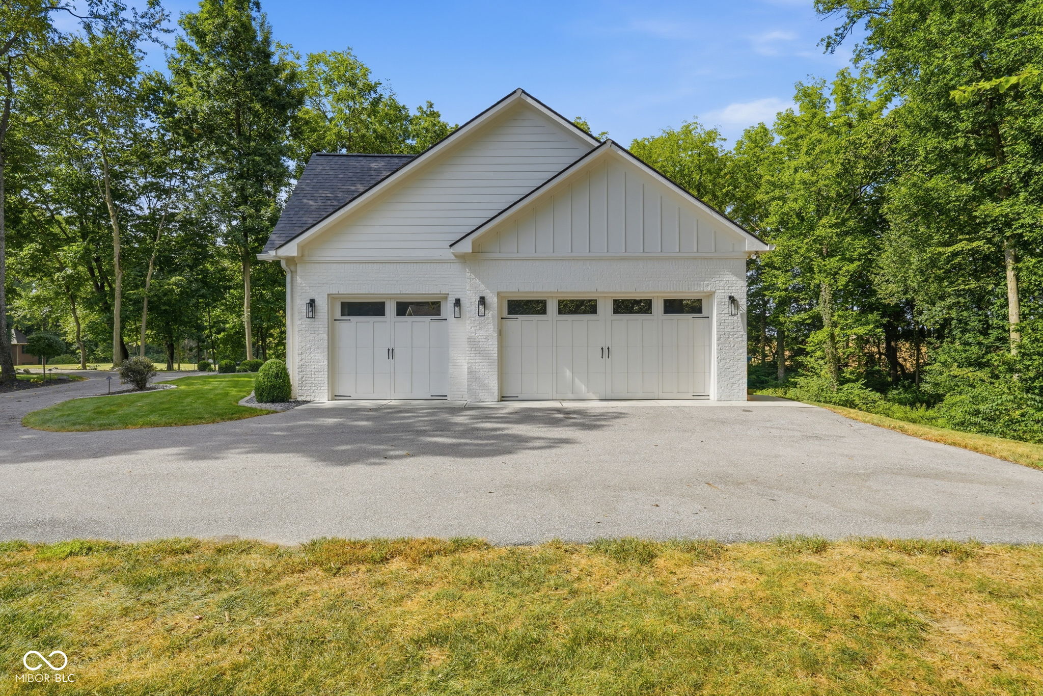 8635 Auburn Ridge
