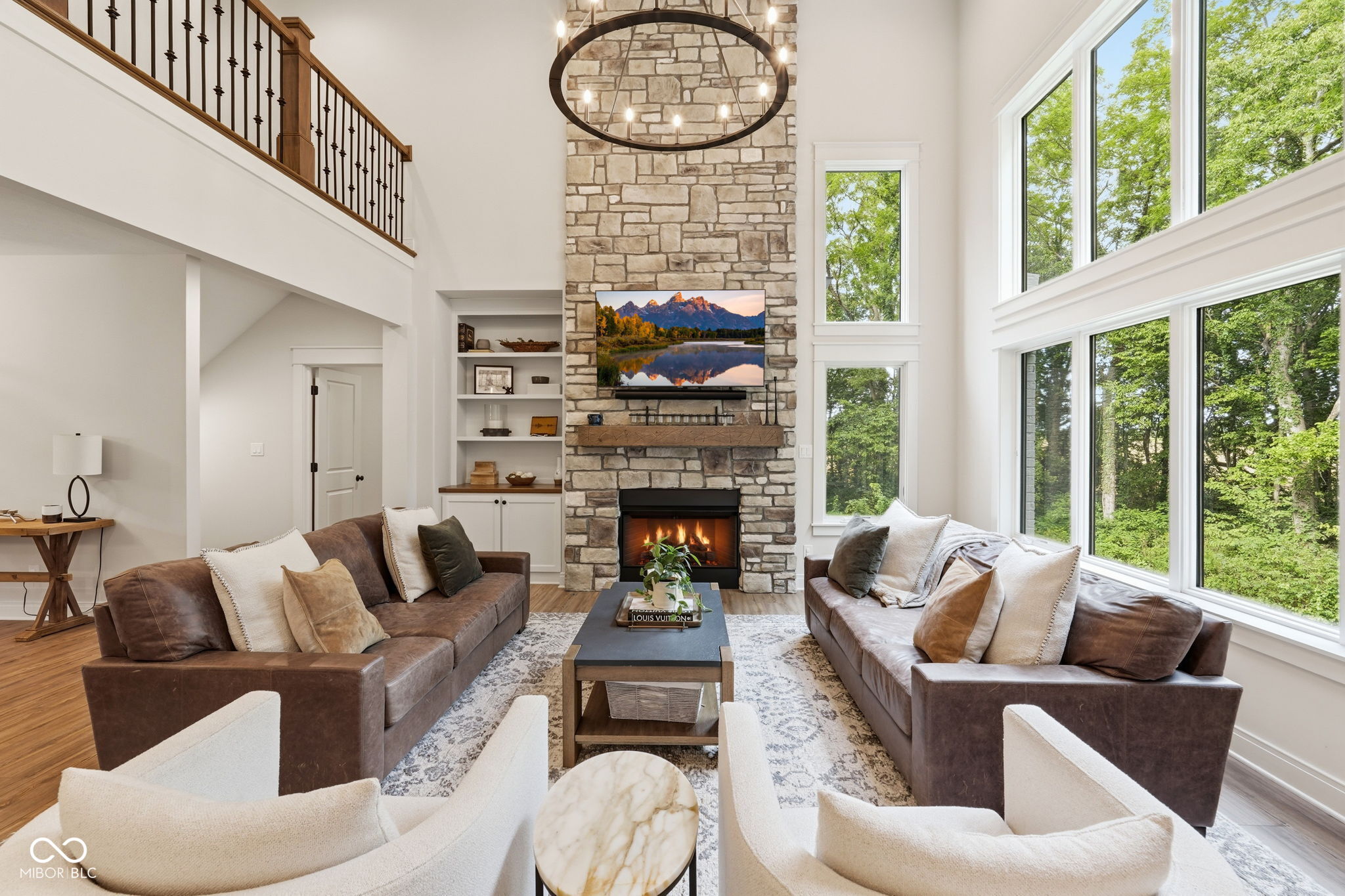 8635 Auburn Ridge