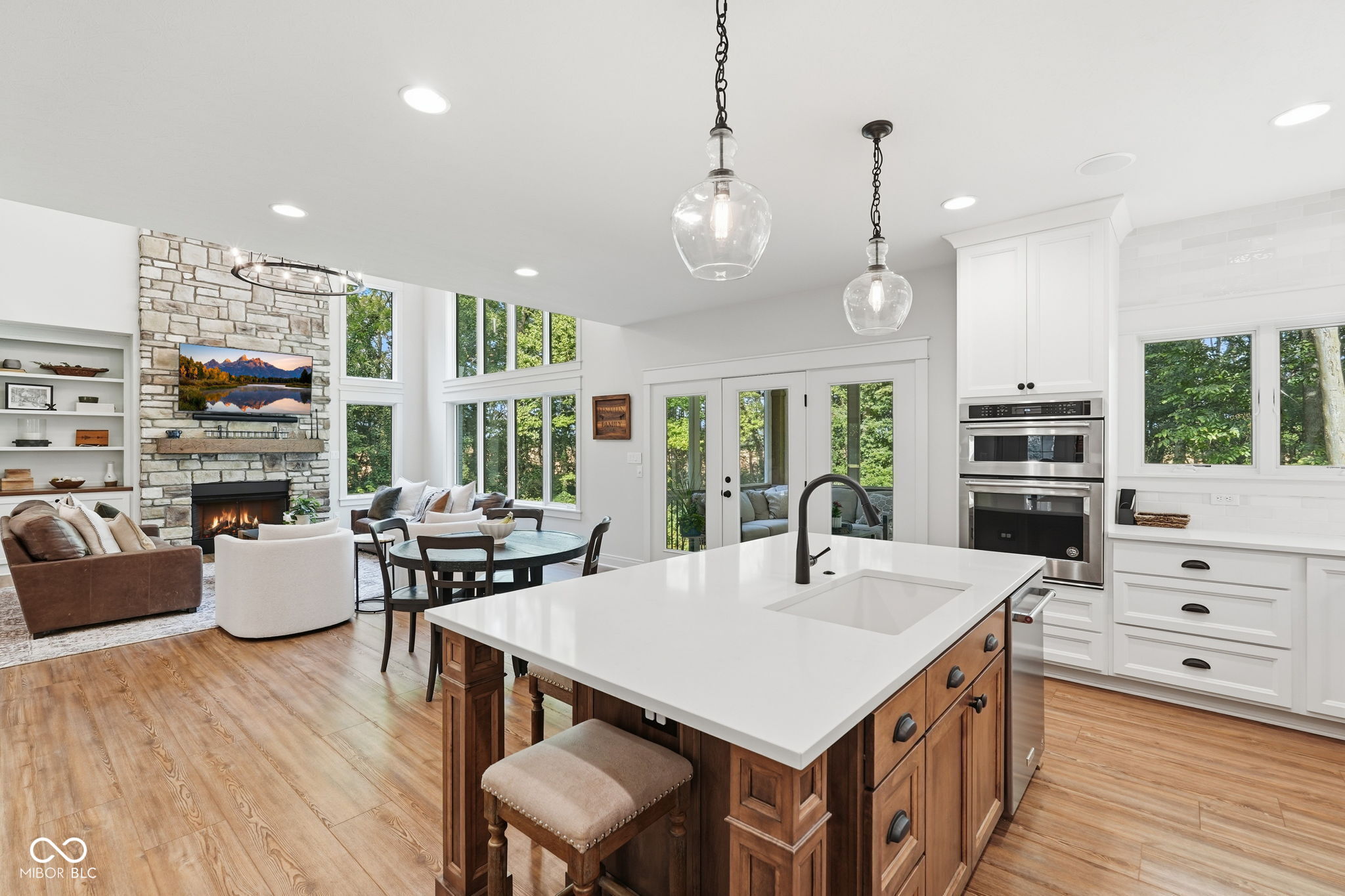 8635 Auburn Ridge