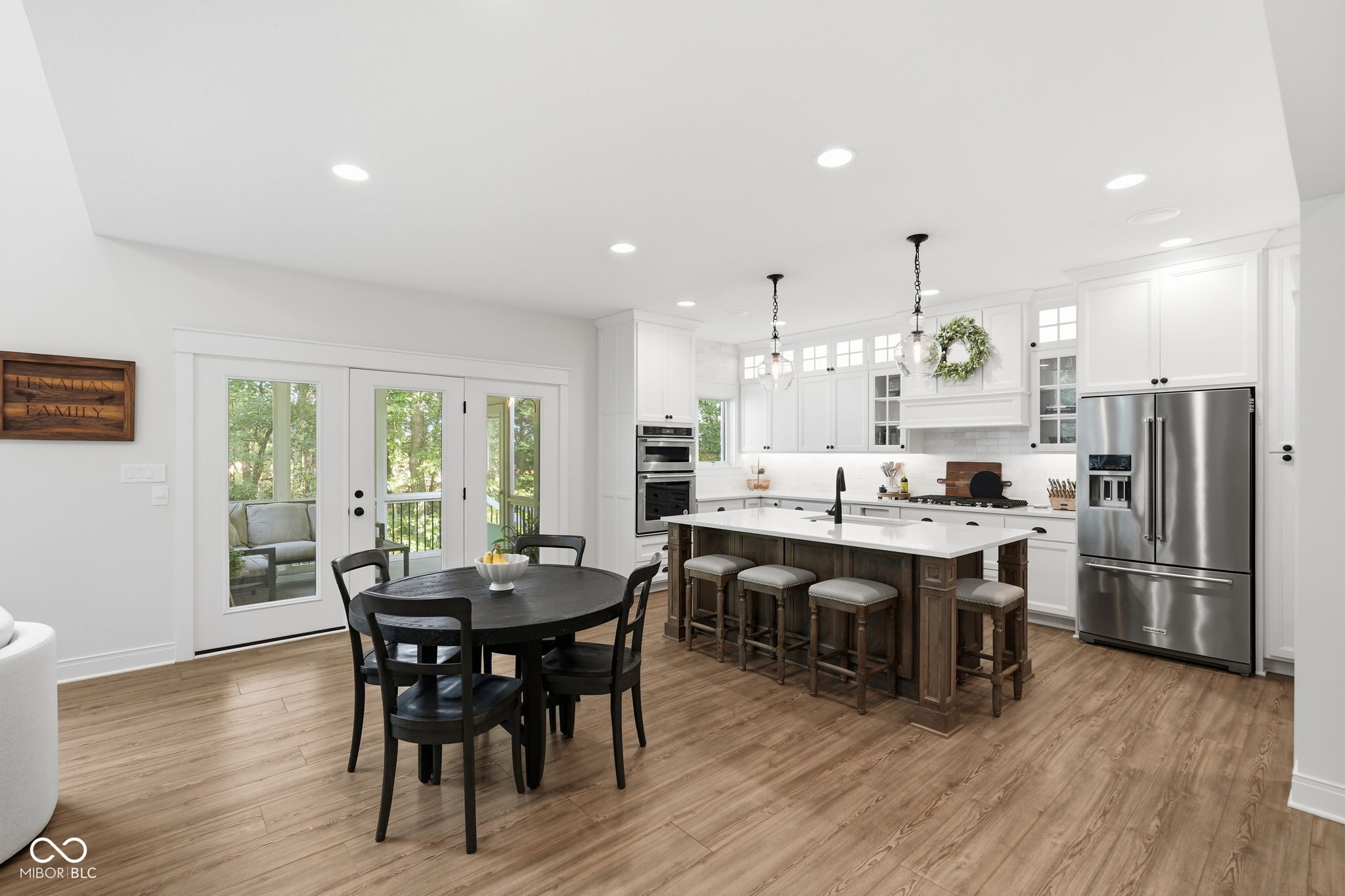 8635 Auburn Ridge