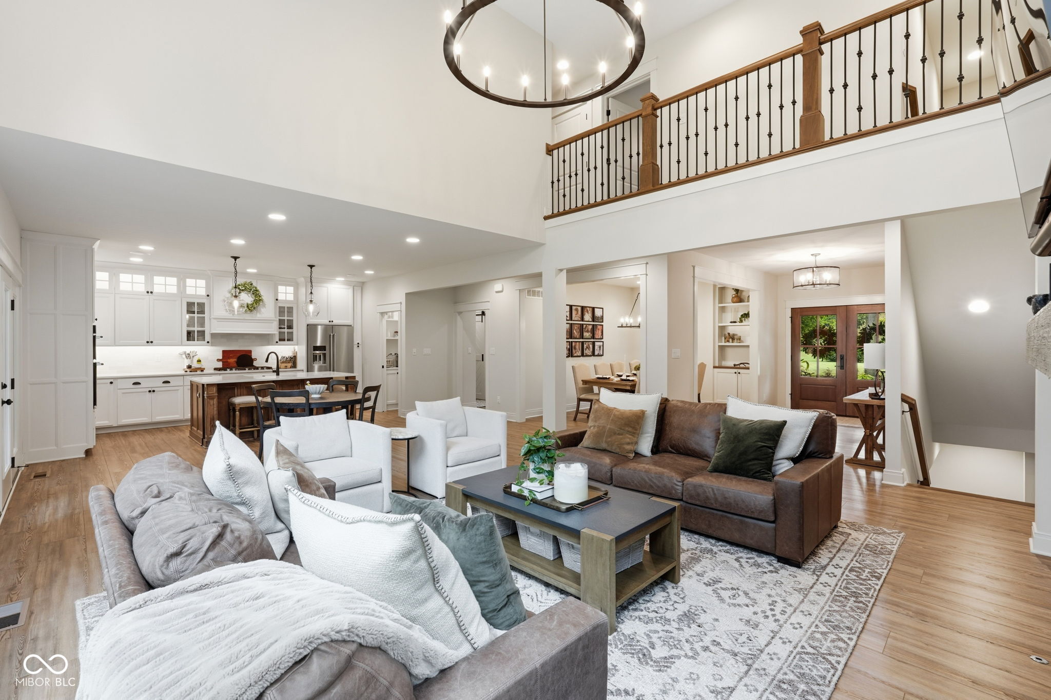 8635 Auburn Ridge