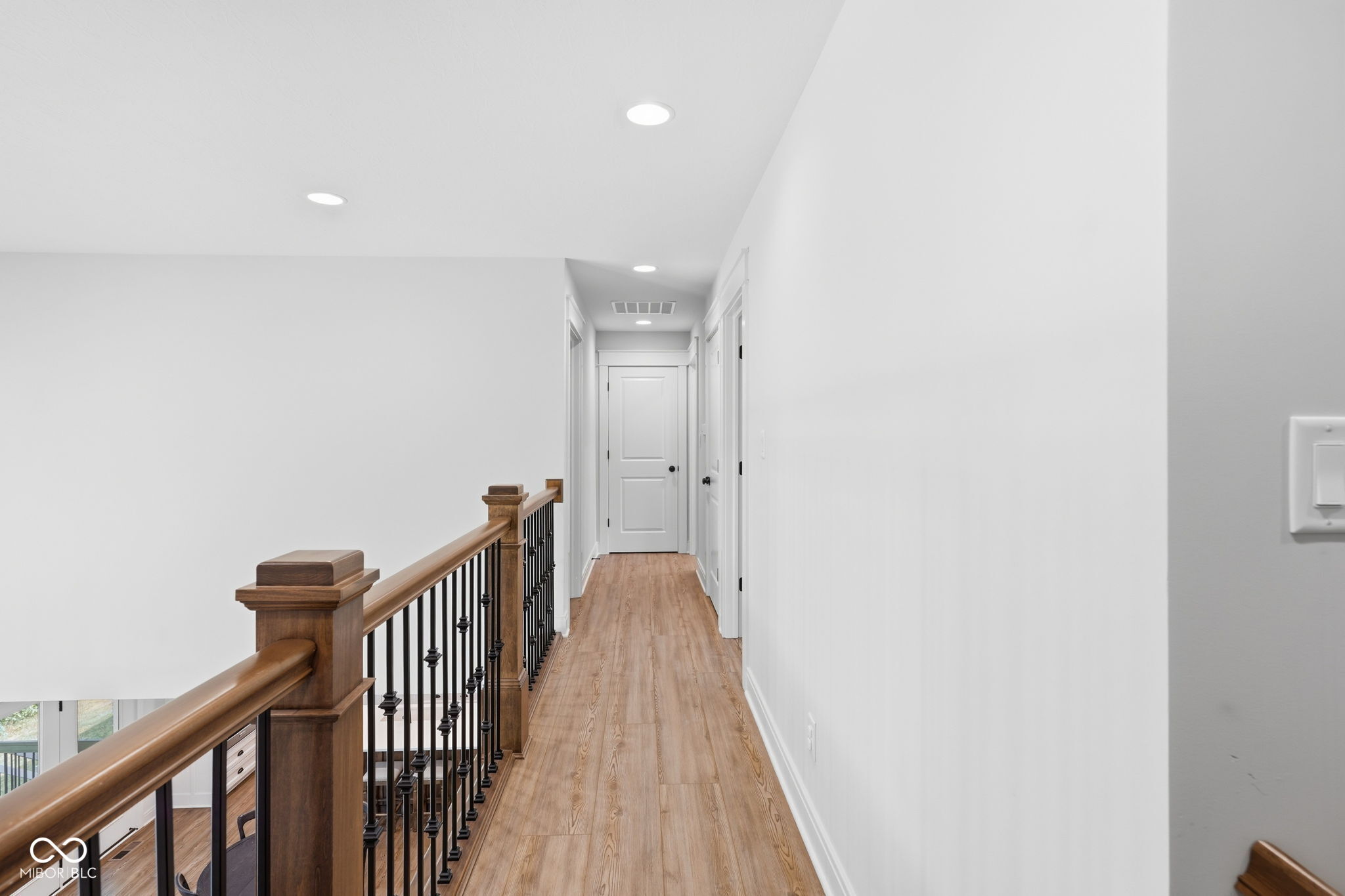 8635 Auburn Ridge