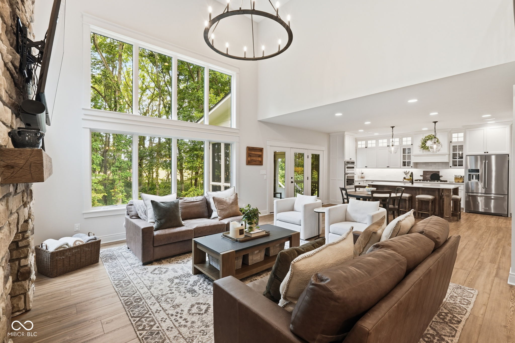 8635 Auburn Ridge
