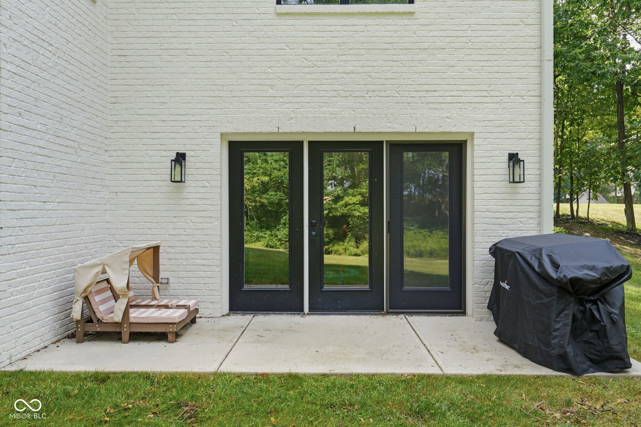 8635 Auburn Ridge