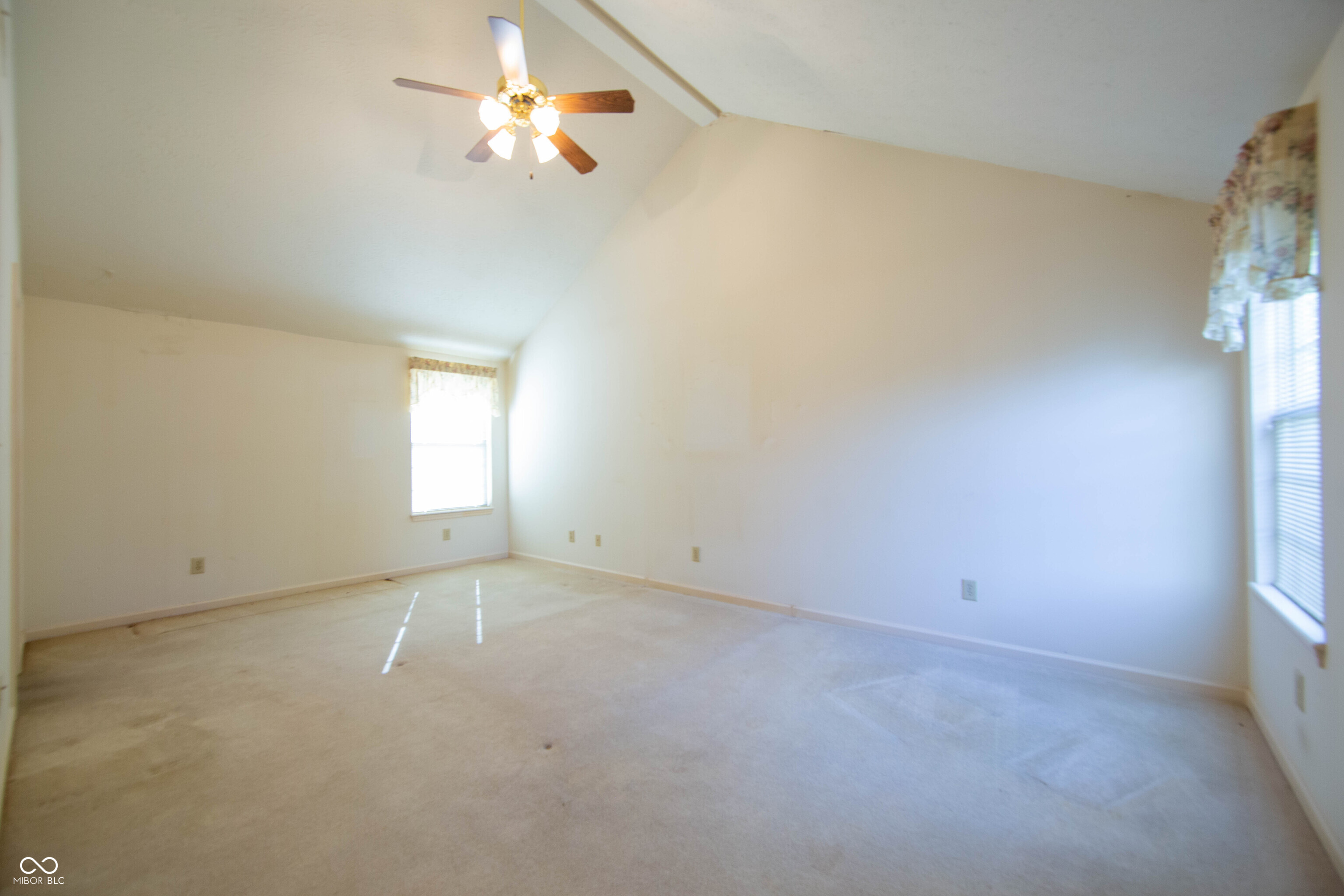 1625 Black Oak Lane
