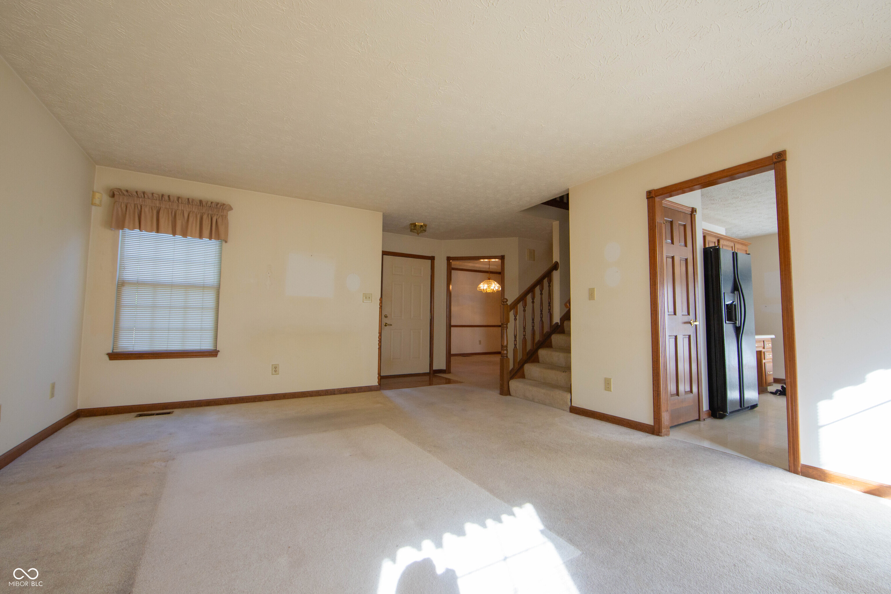 1625 Black Oak Lane