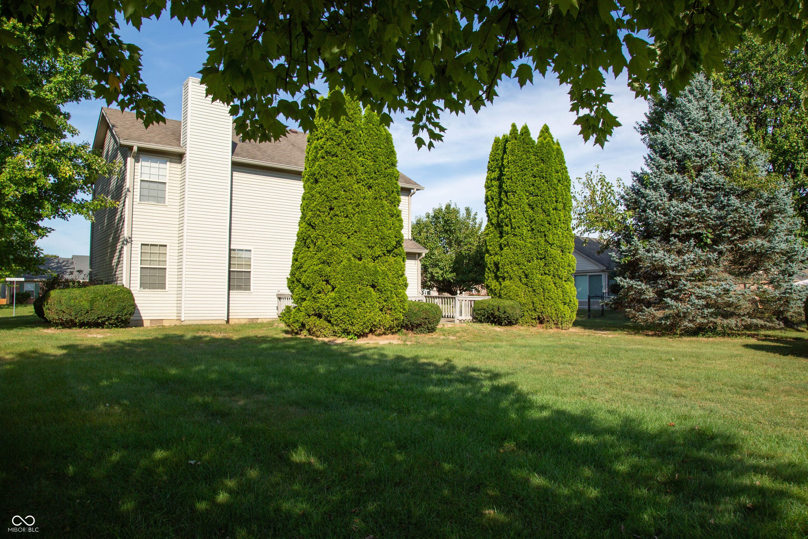 1625 Black Oak Lane