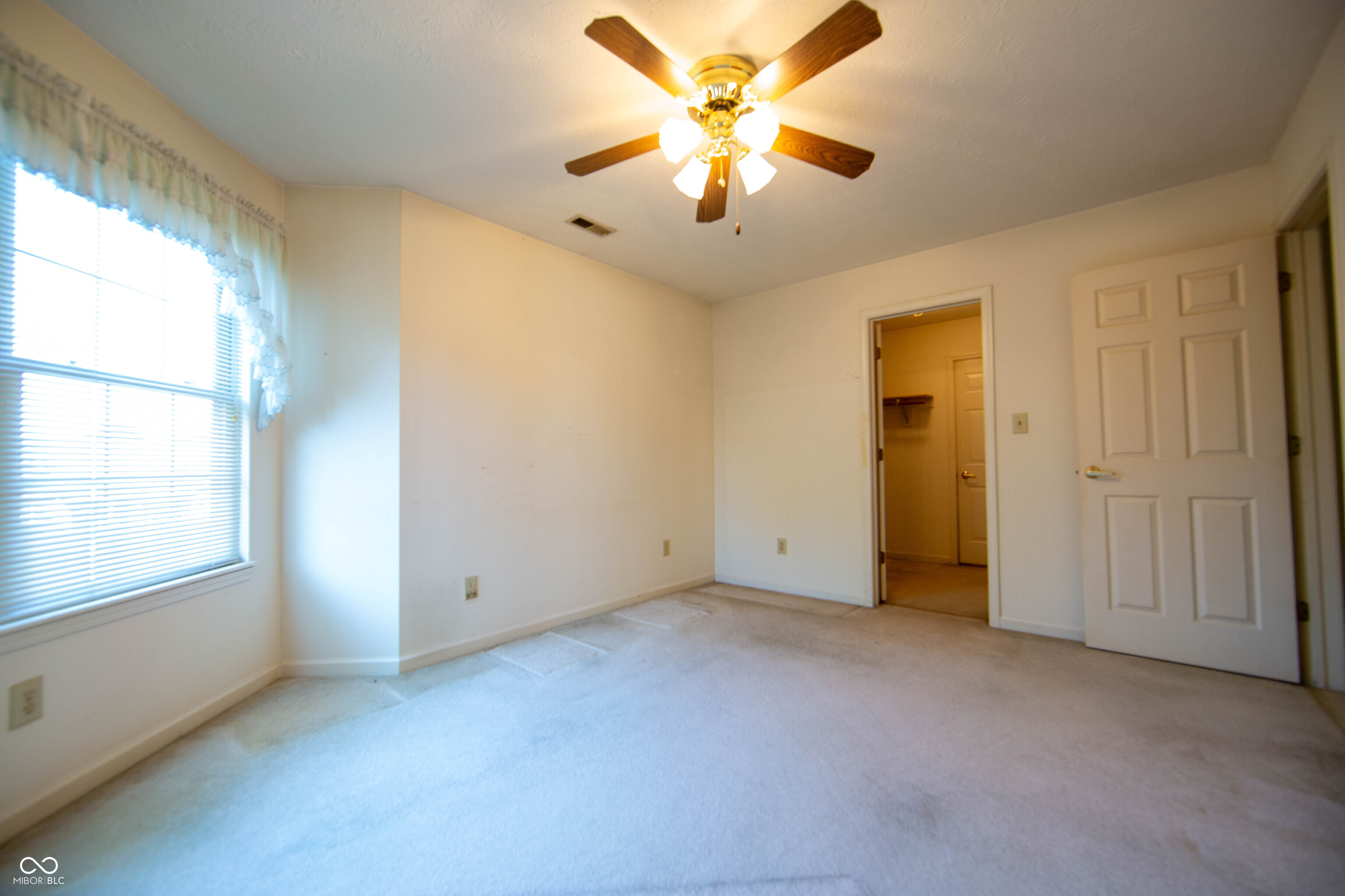 1625 Black Oak Lane