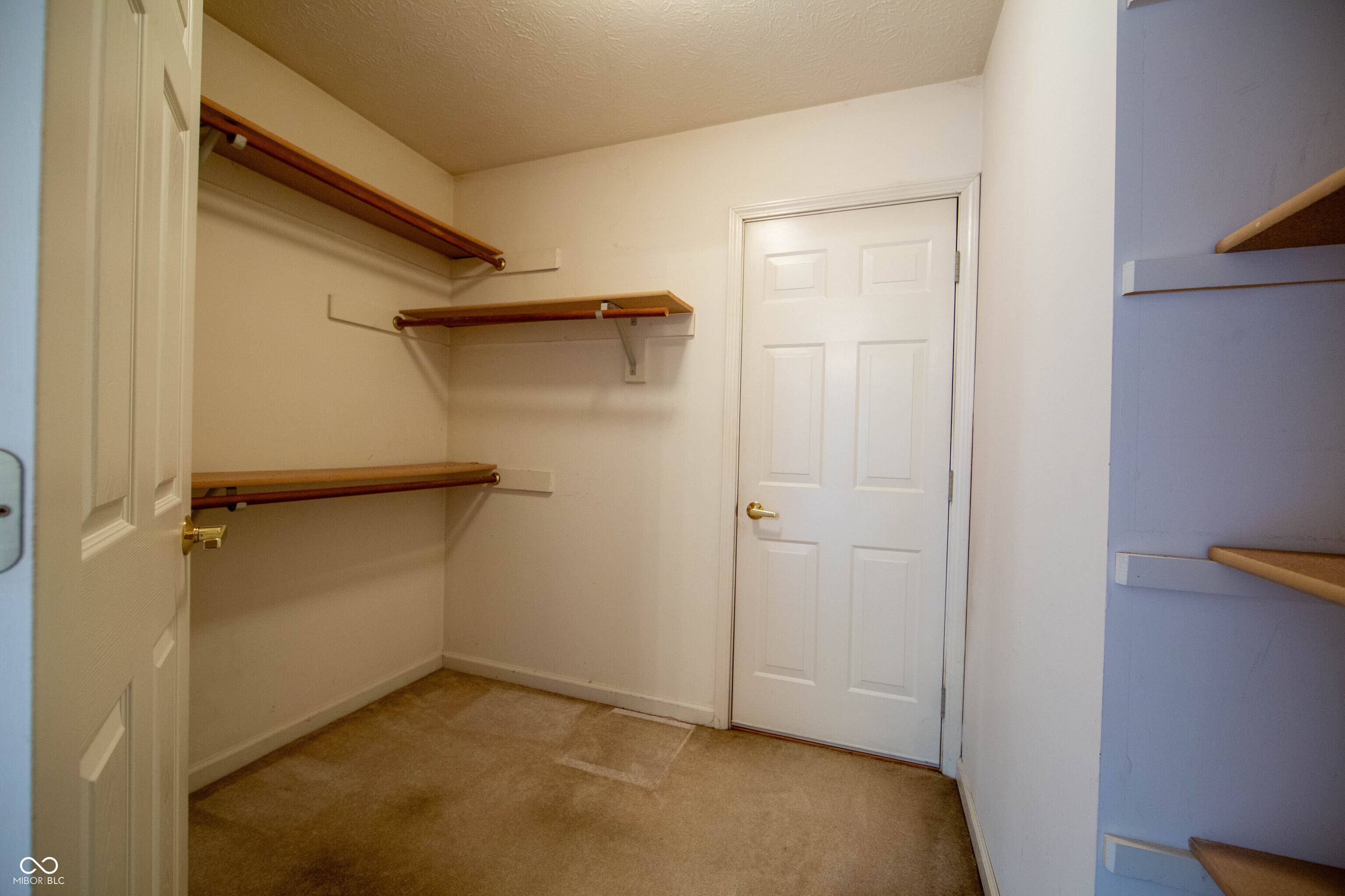 1625 Black Oak Lane