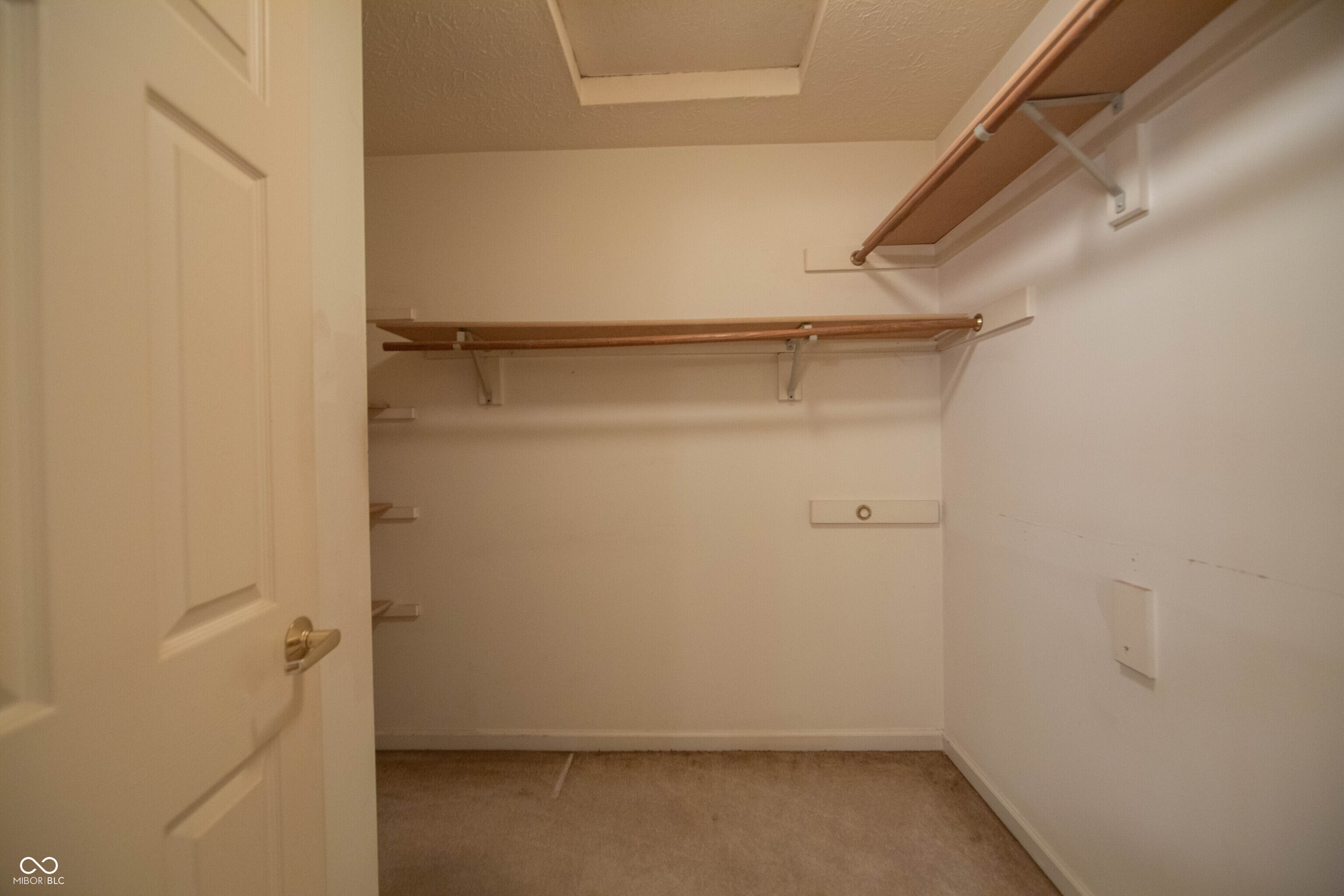 1625 Black Oak Lane