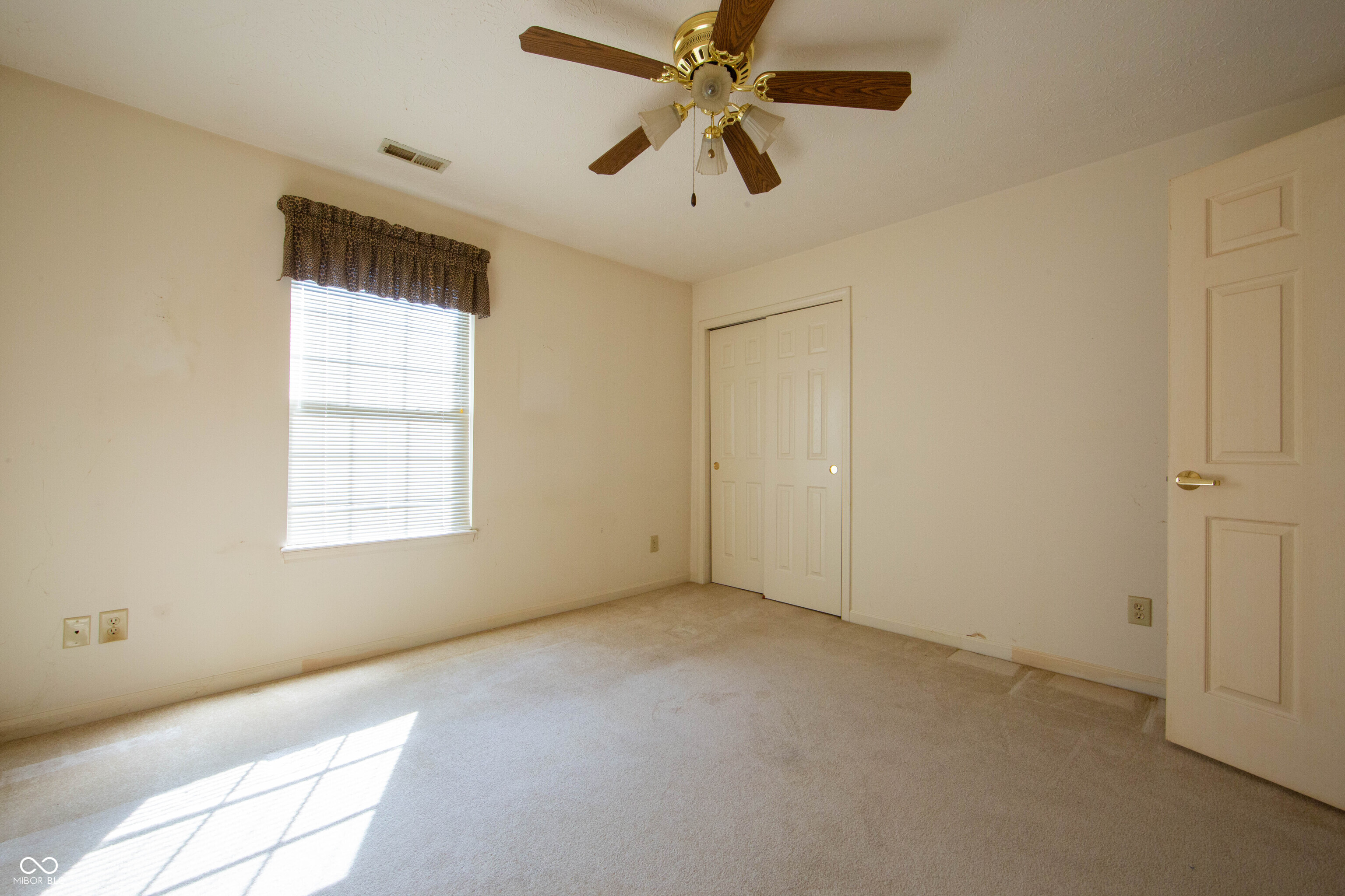 1625 Black Oak Lane