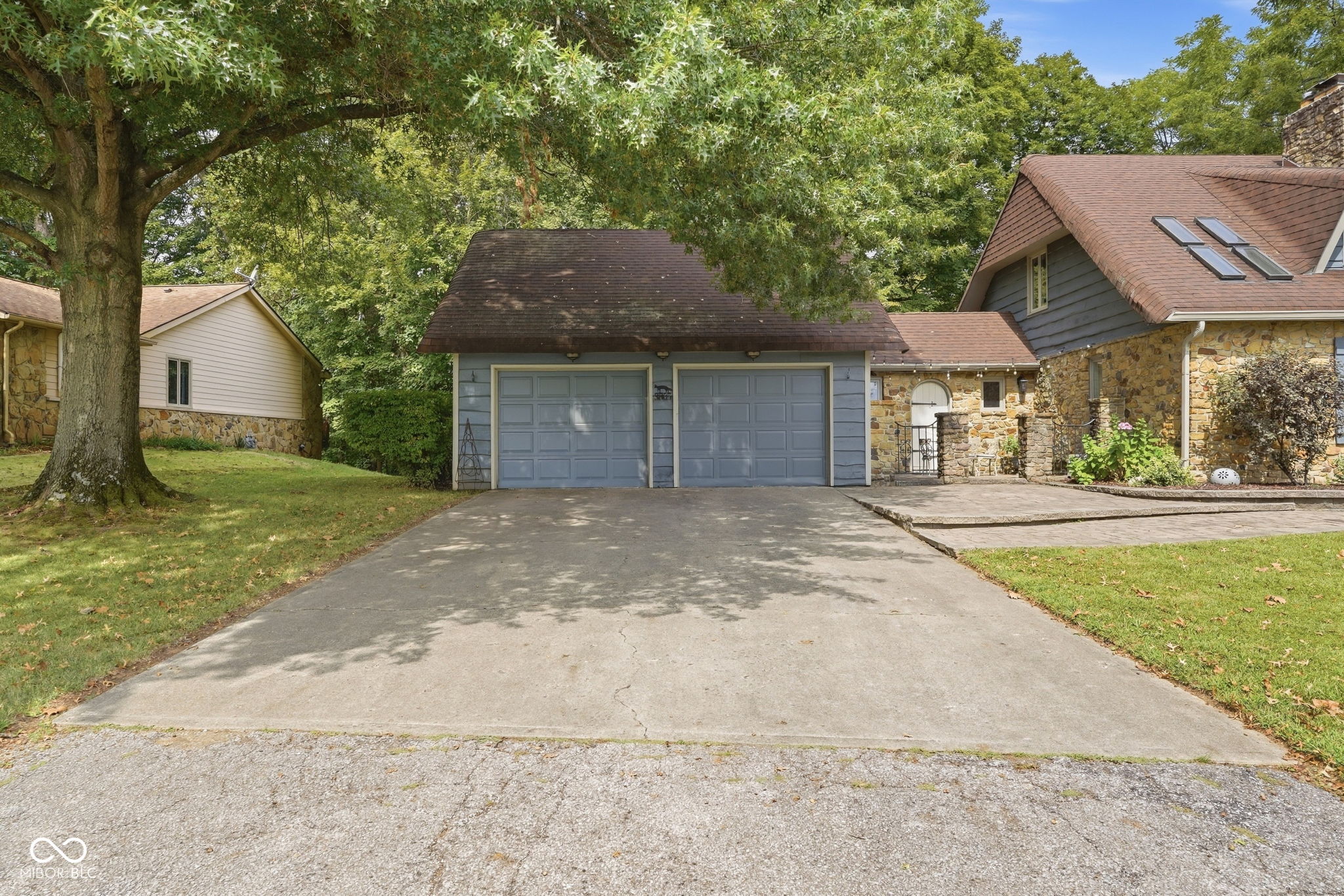 3805 N Ramsgate Road