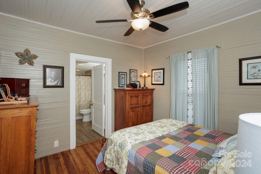 3084 W Main Street