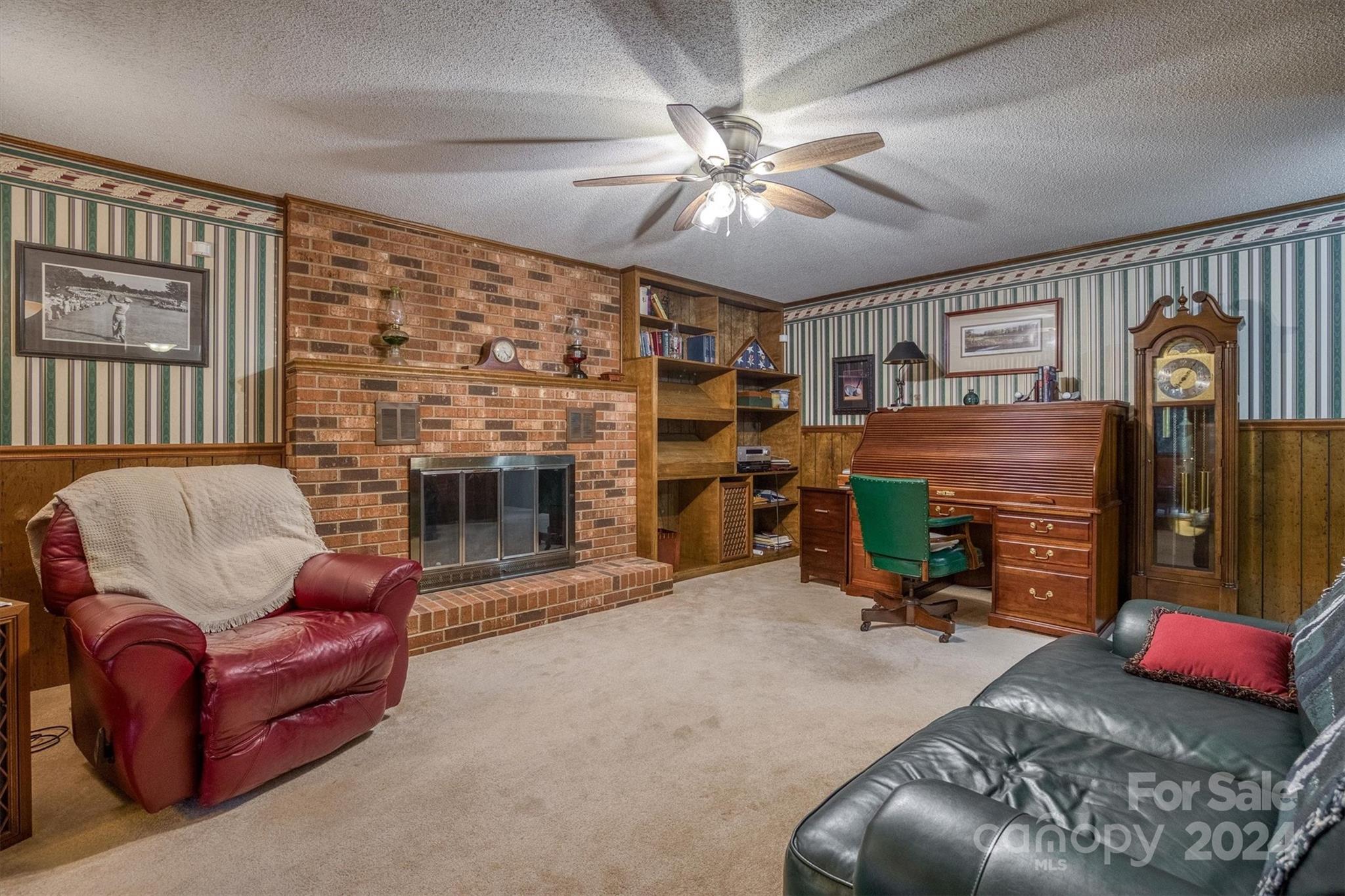 353 Horseshoe Bend Road