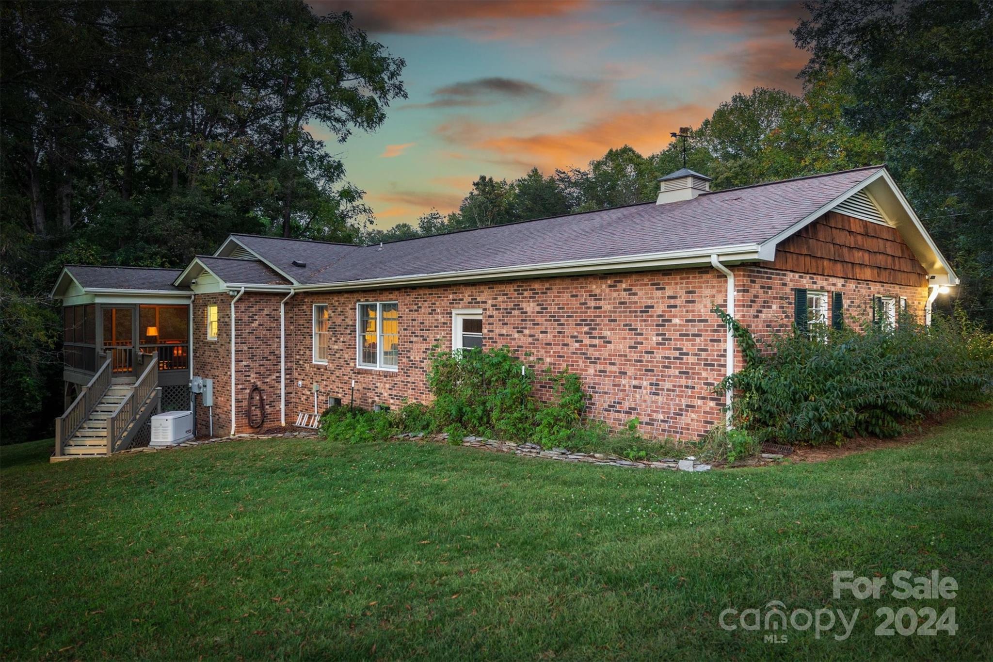353 Horseshoe Bend Road