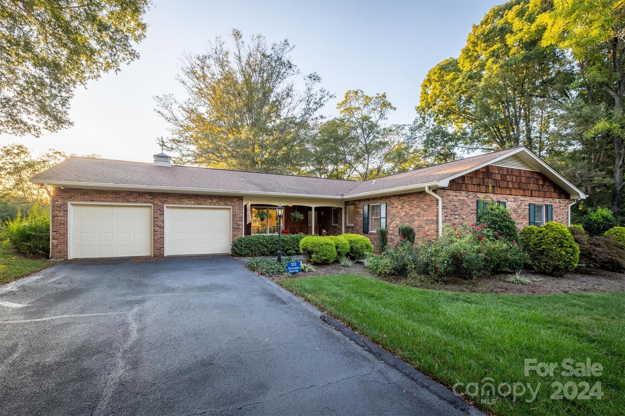 353 Horseshoe Bend Road