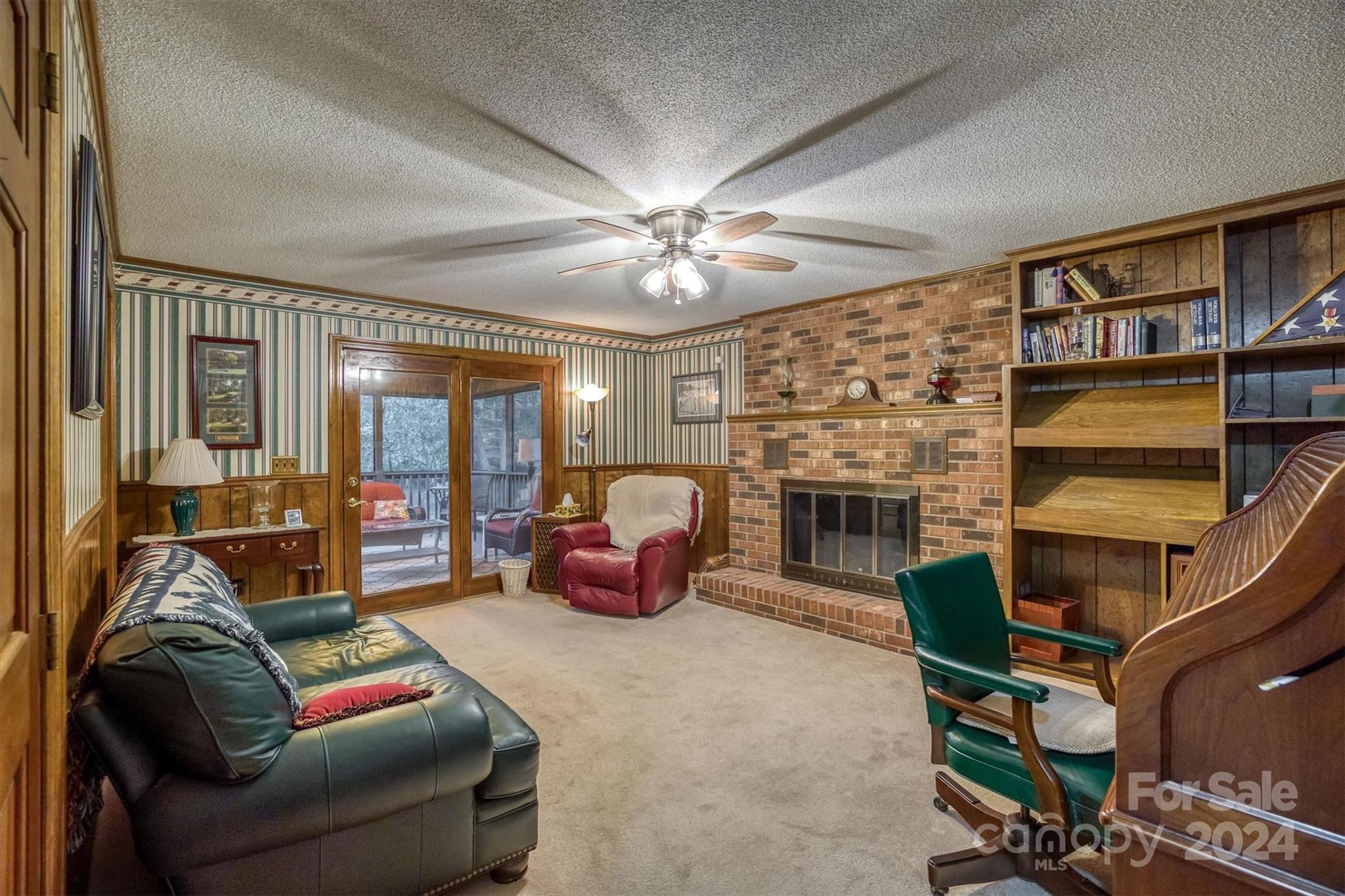 353 Horseshoe Bend Road