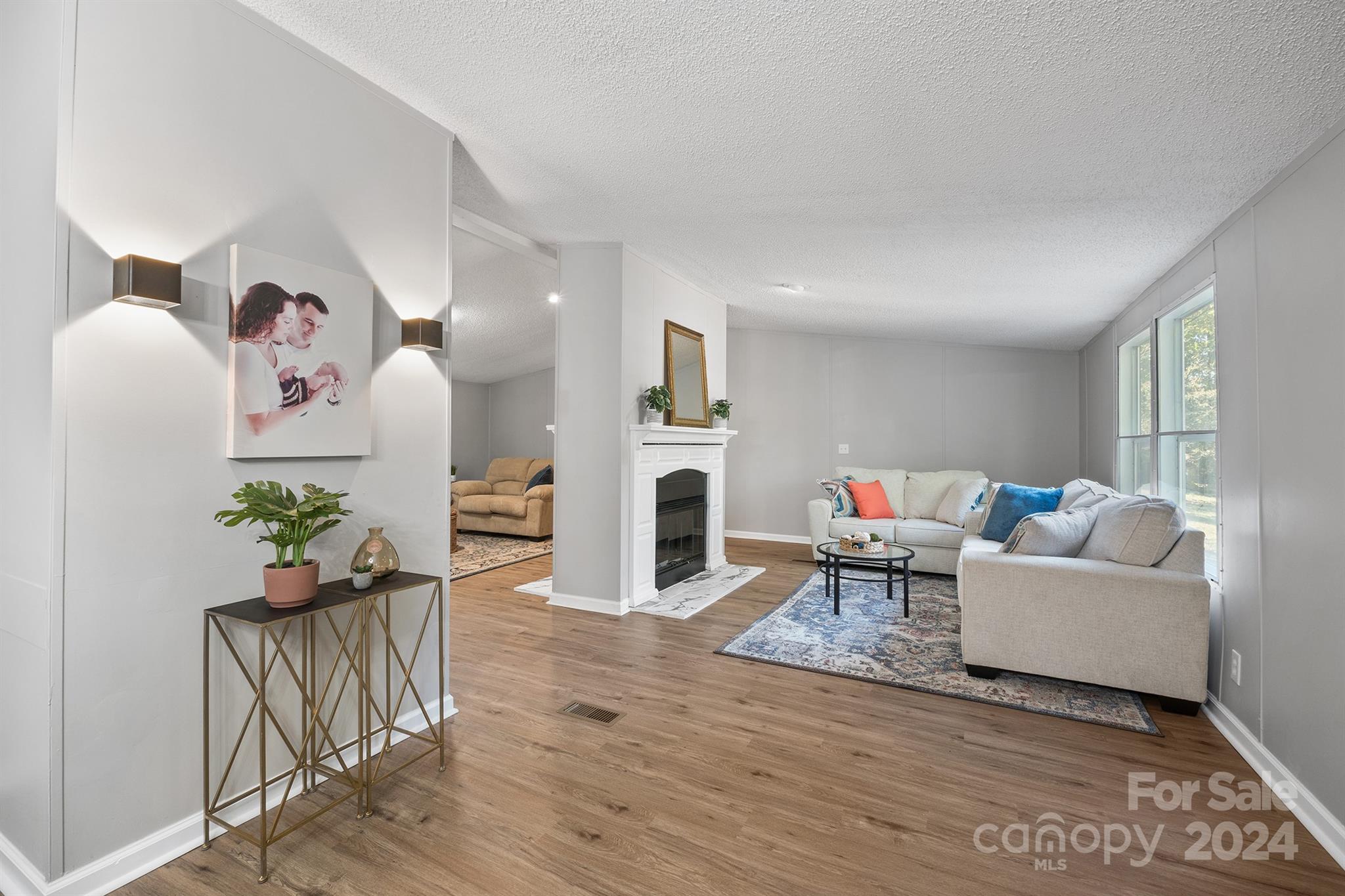 5027 Sierra Drive