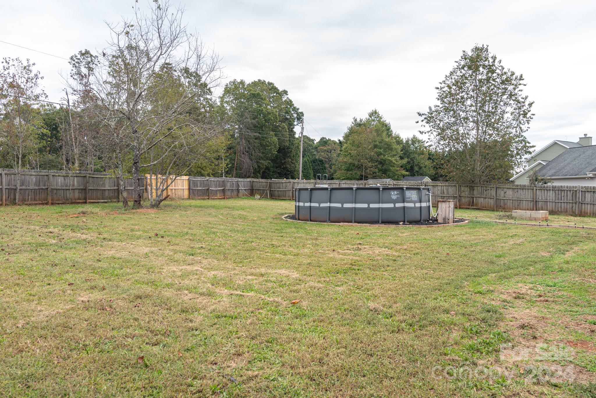 1100 Black Walnut Drive