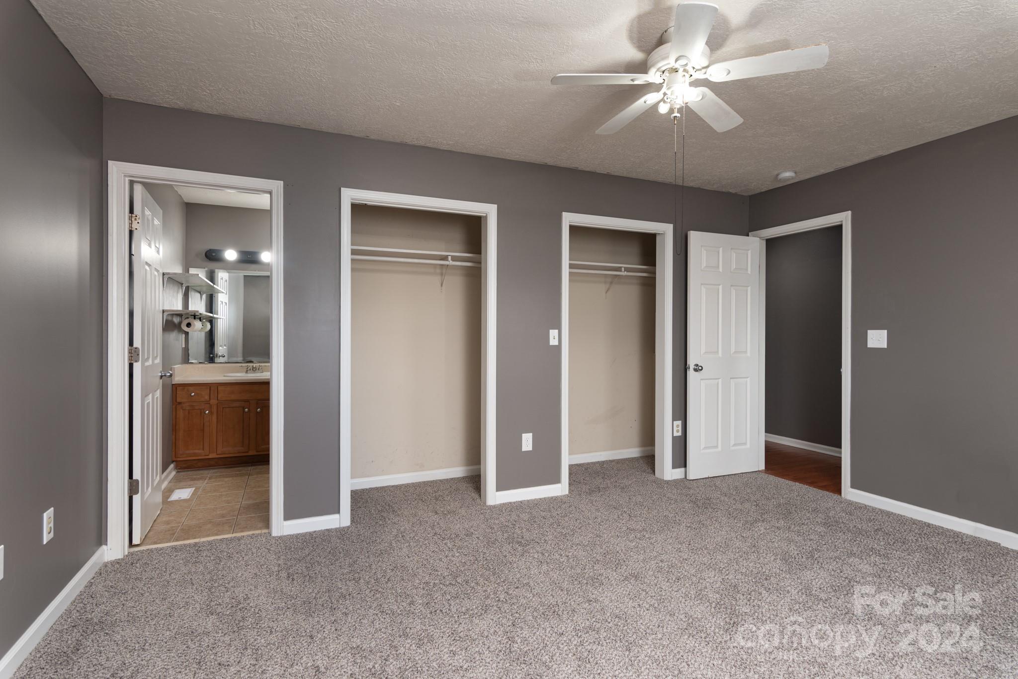 1100 Black Walnut Drive