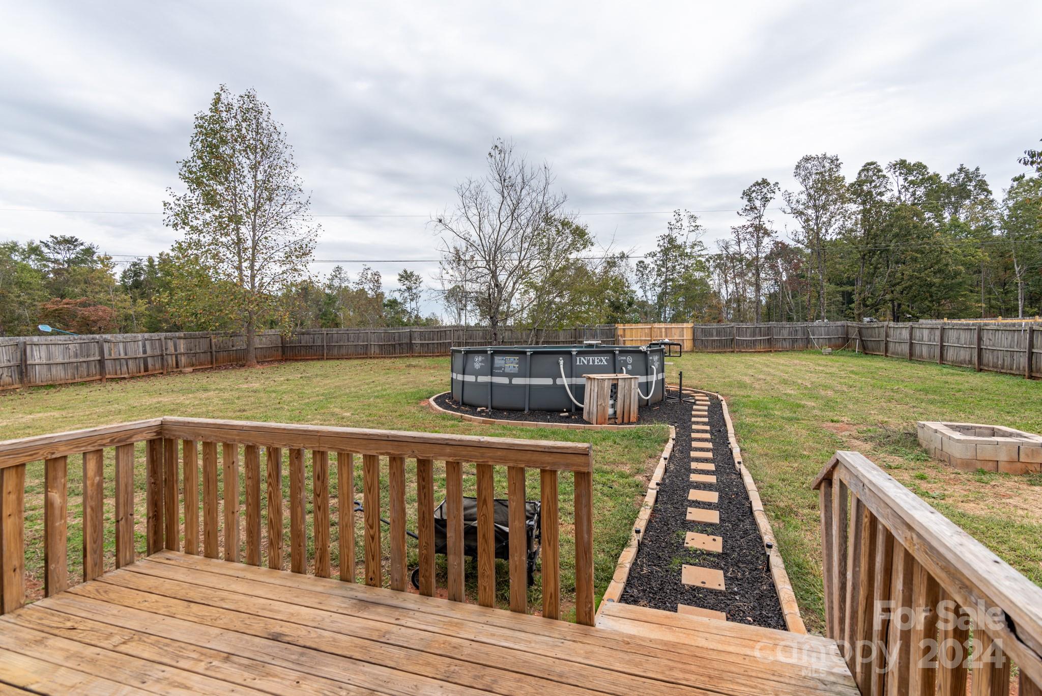 1100 Black Walnut Drive