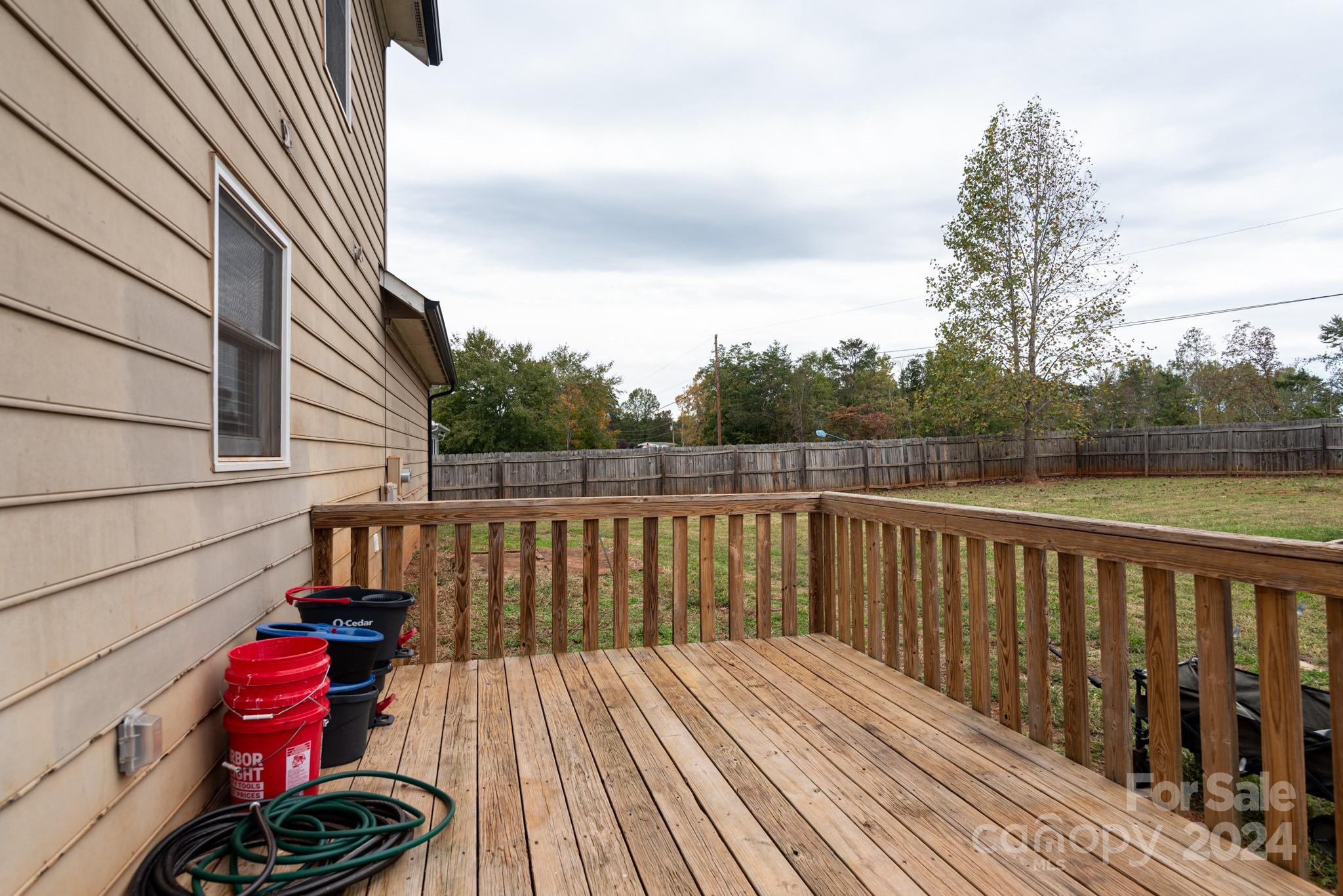 1100 Black Walnut Drive