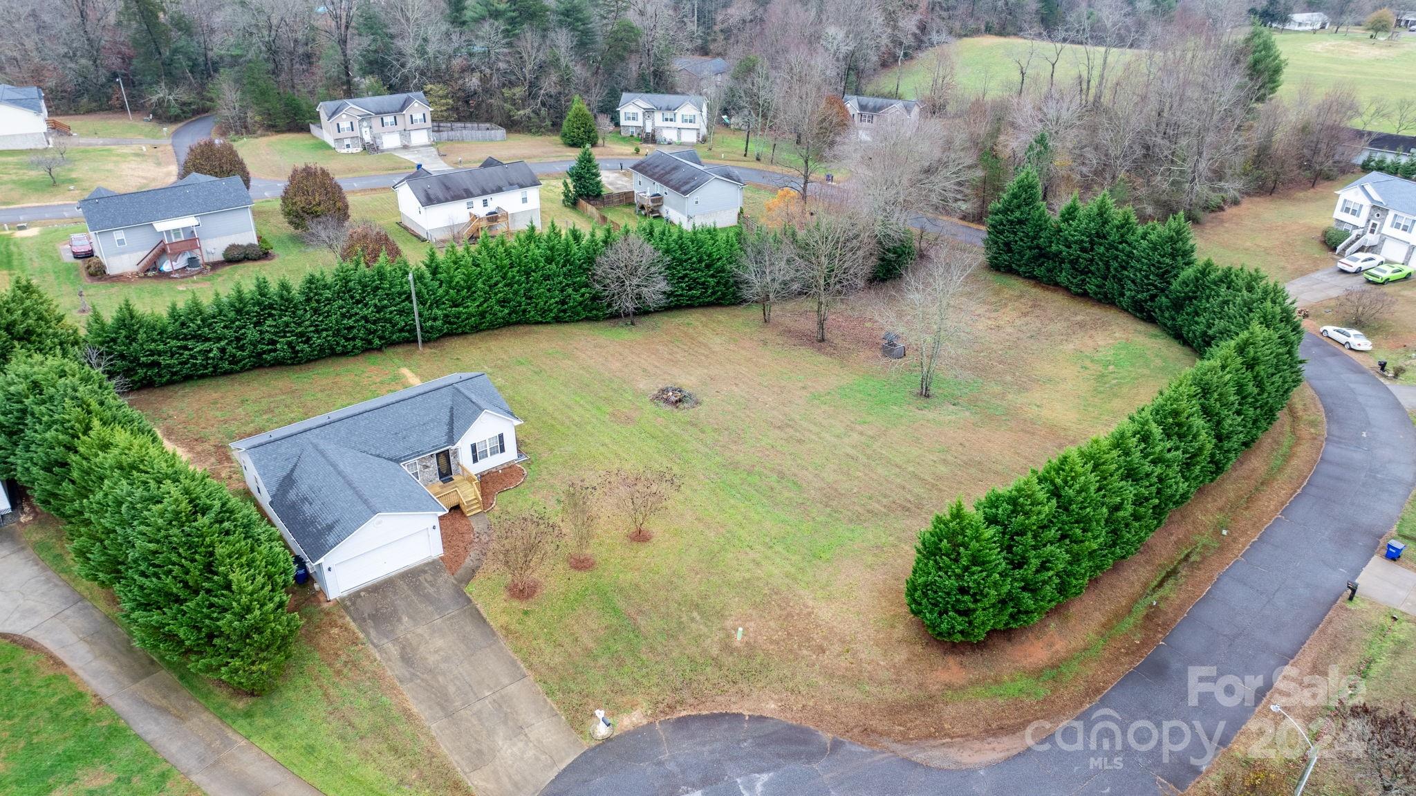 3357 Lilac Lane