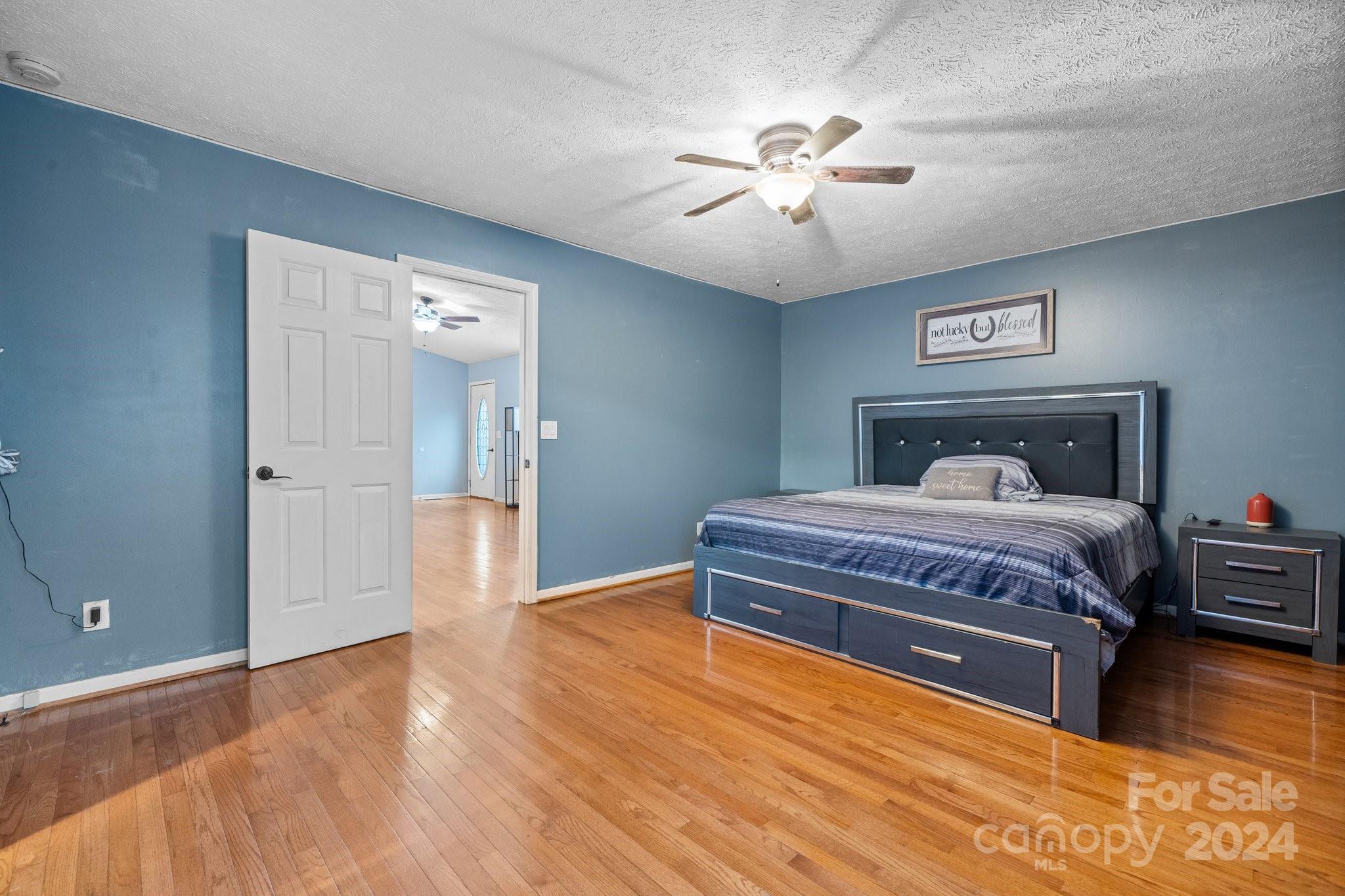 3357 Lilac Lane