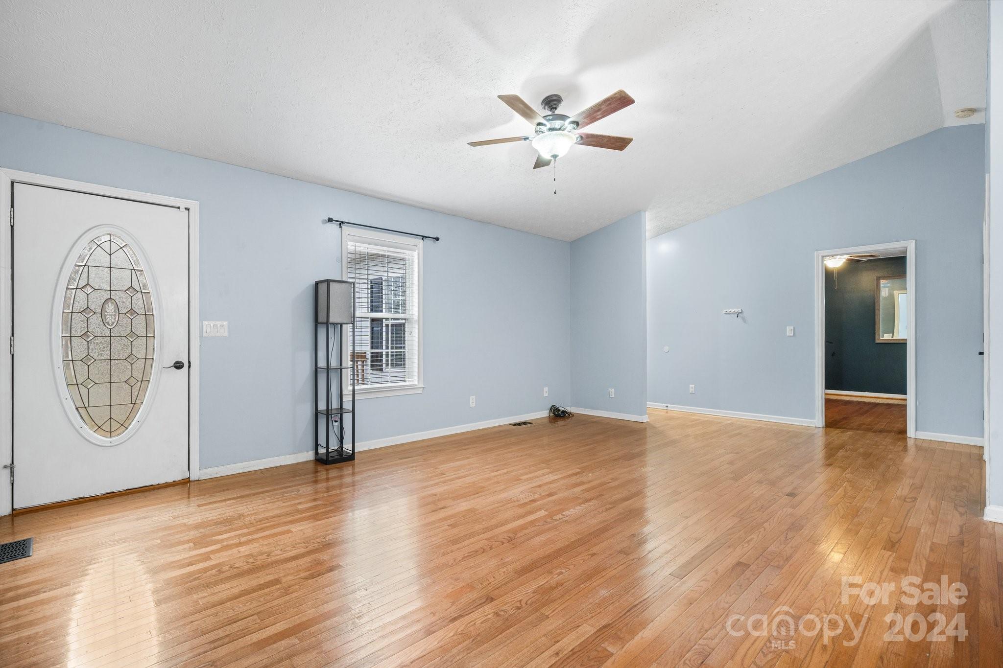 3357 Lilac Lane
