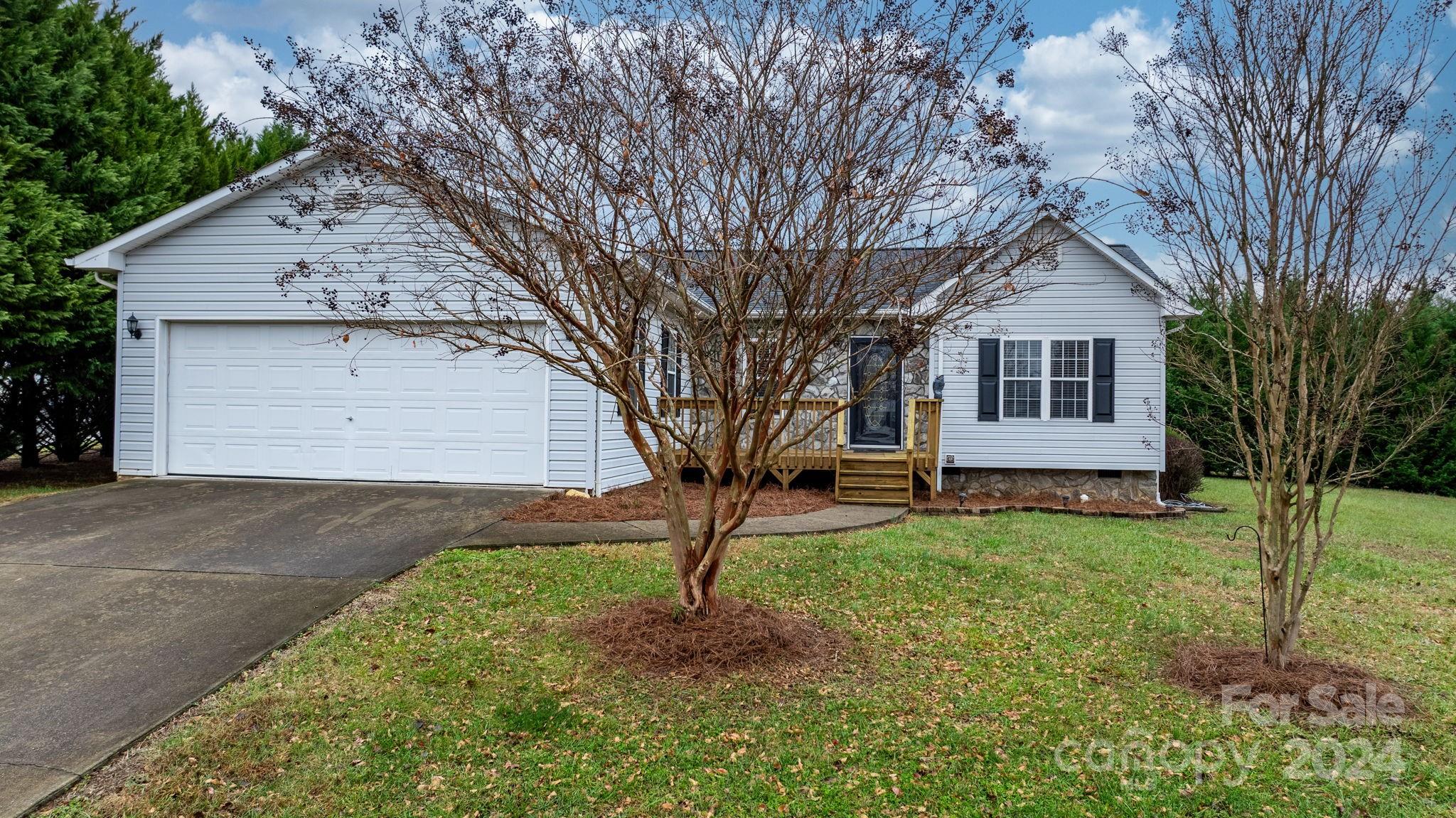 3357 Lilac Lane