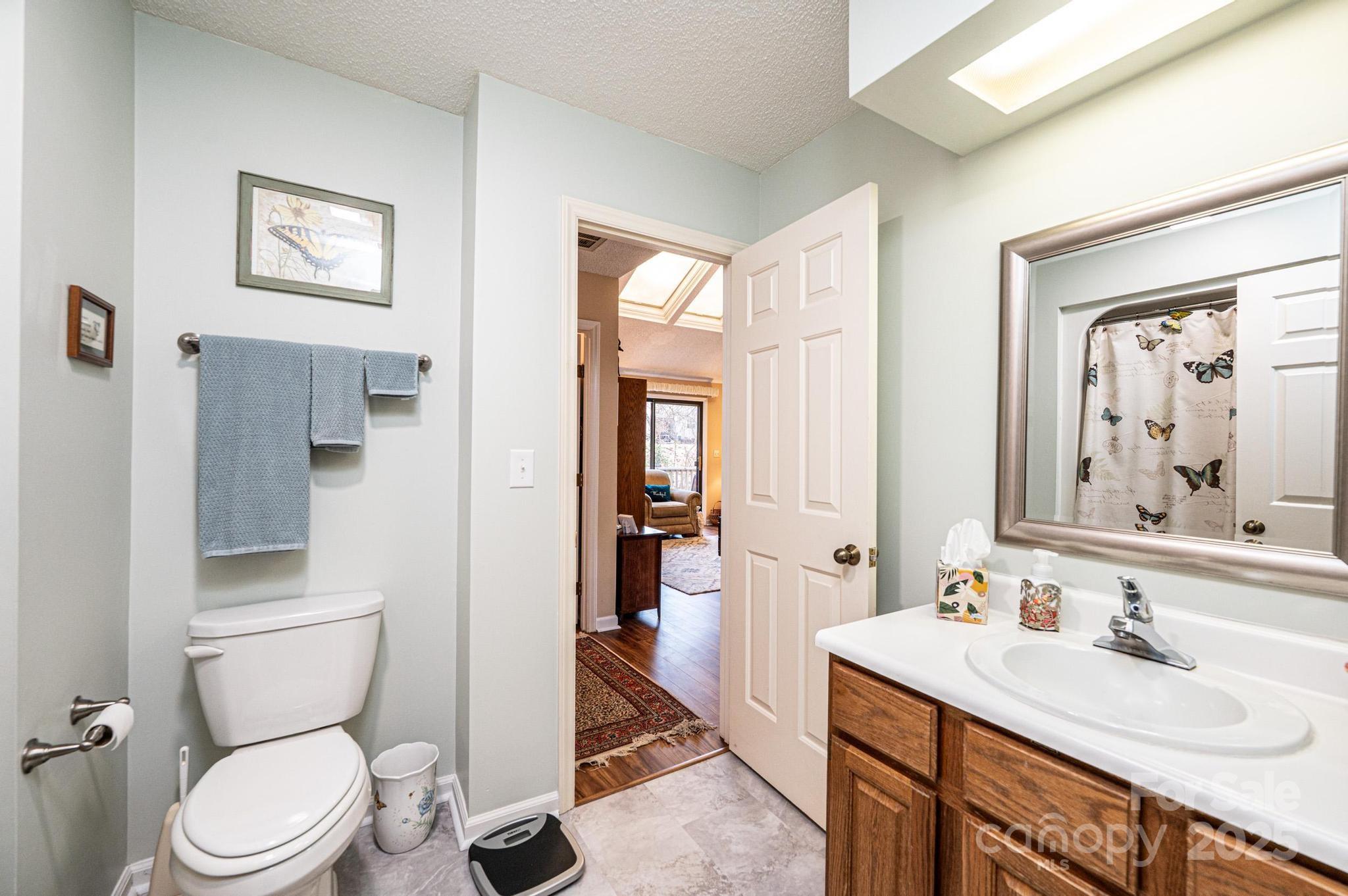1713 12th Street NE