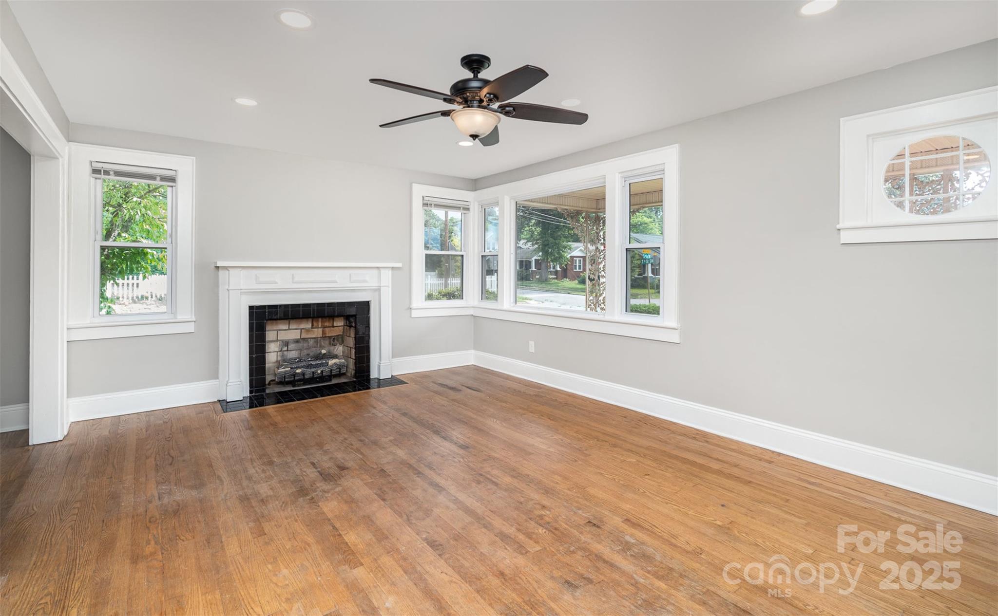 506 7th Street SW