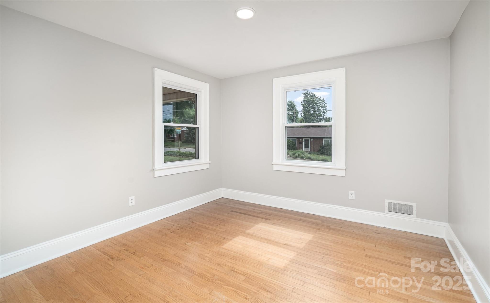 506 7th Street SW