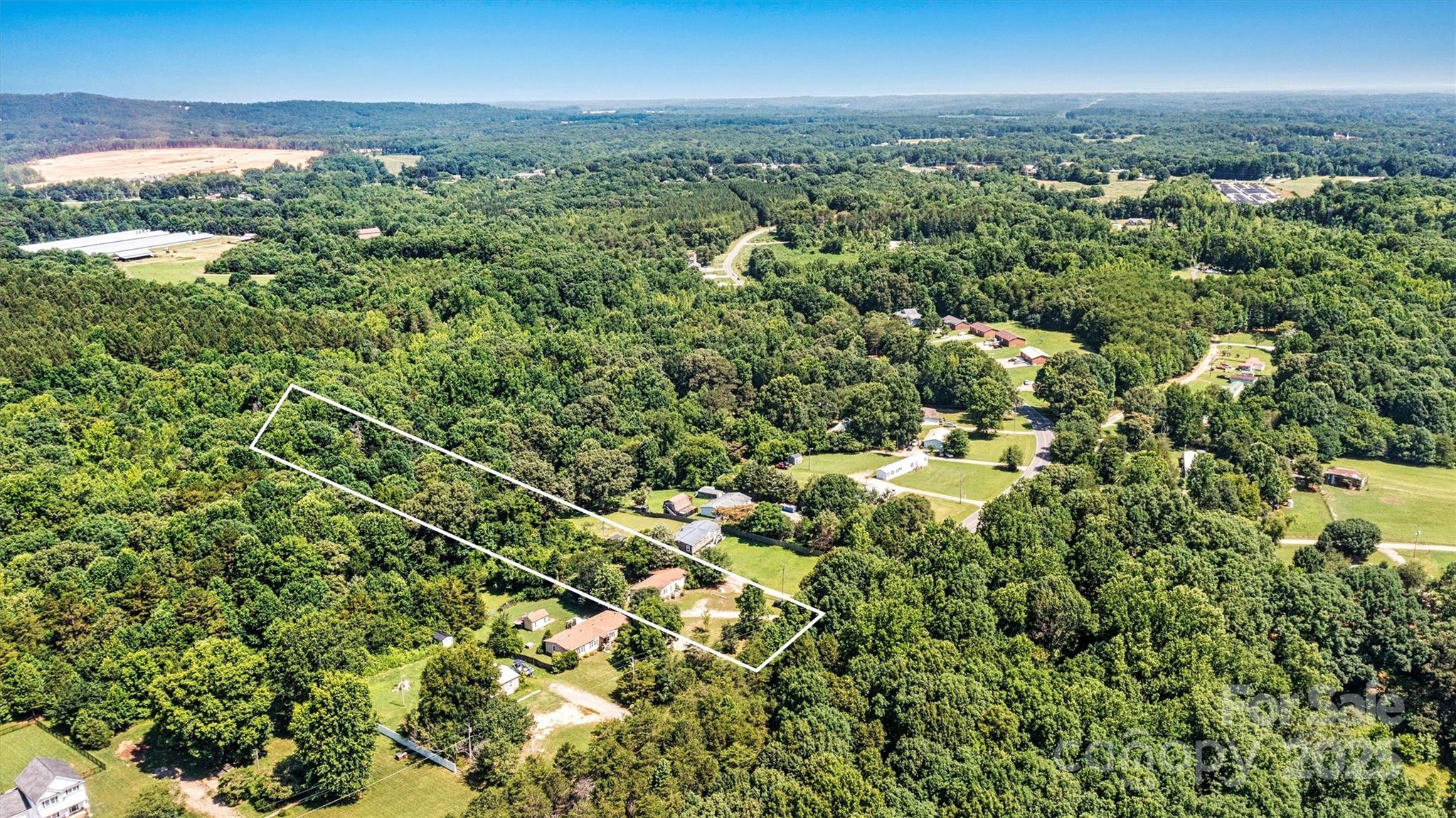 4905 Grassy Creek Road