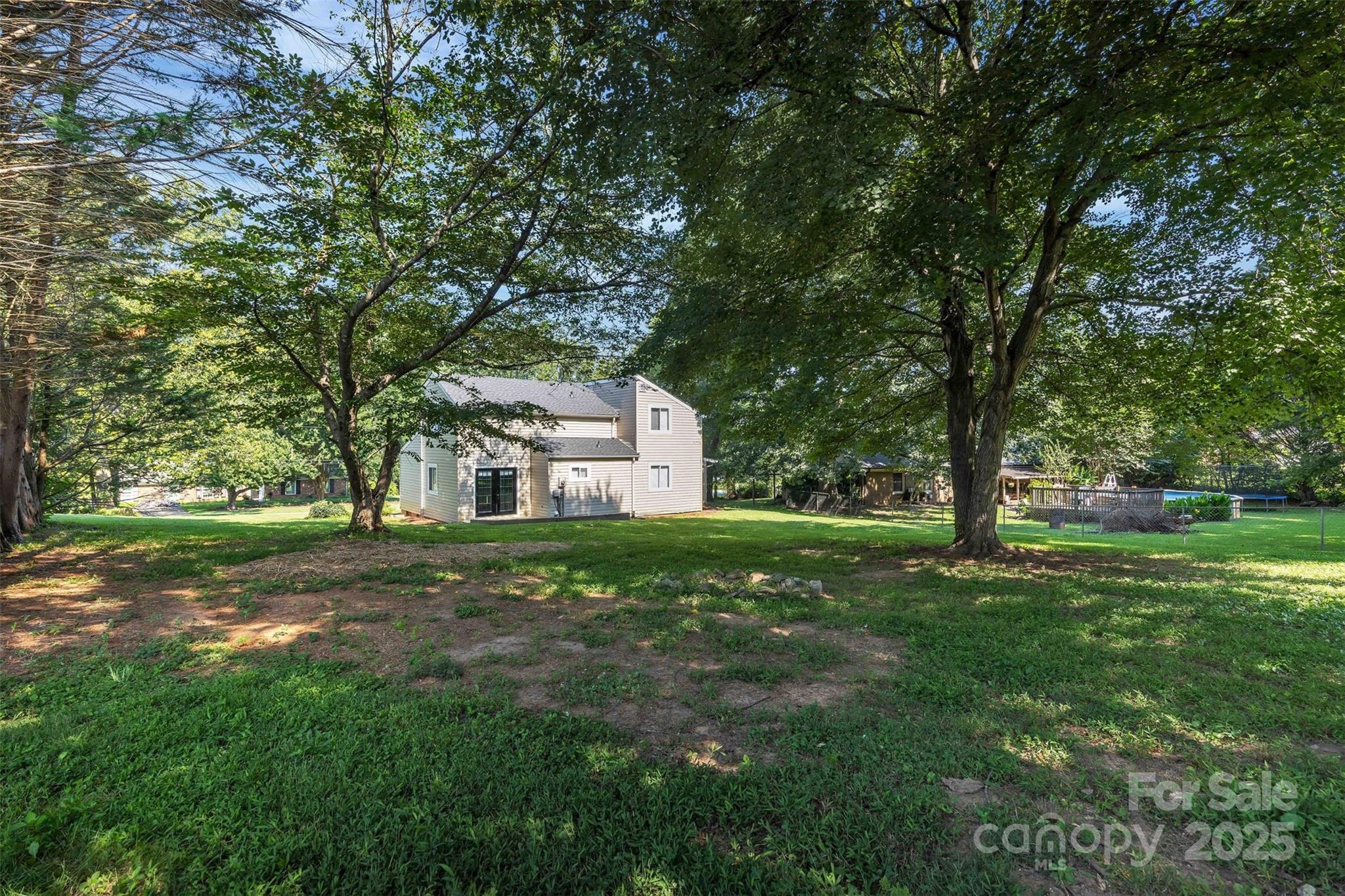 108 Hillsboro Road