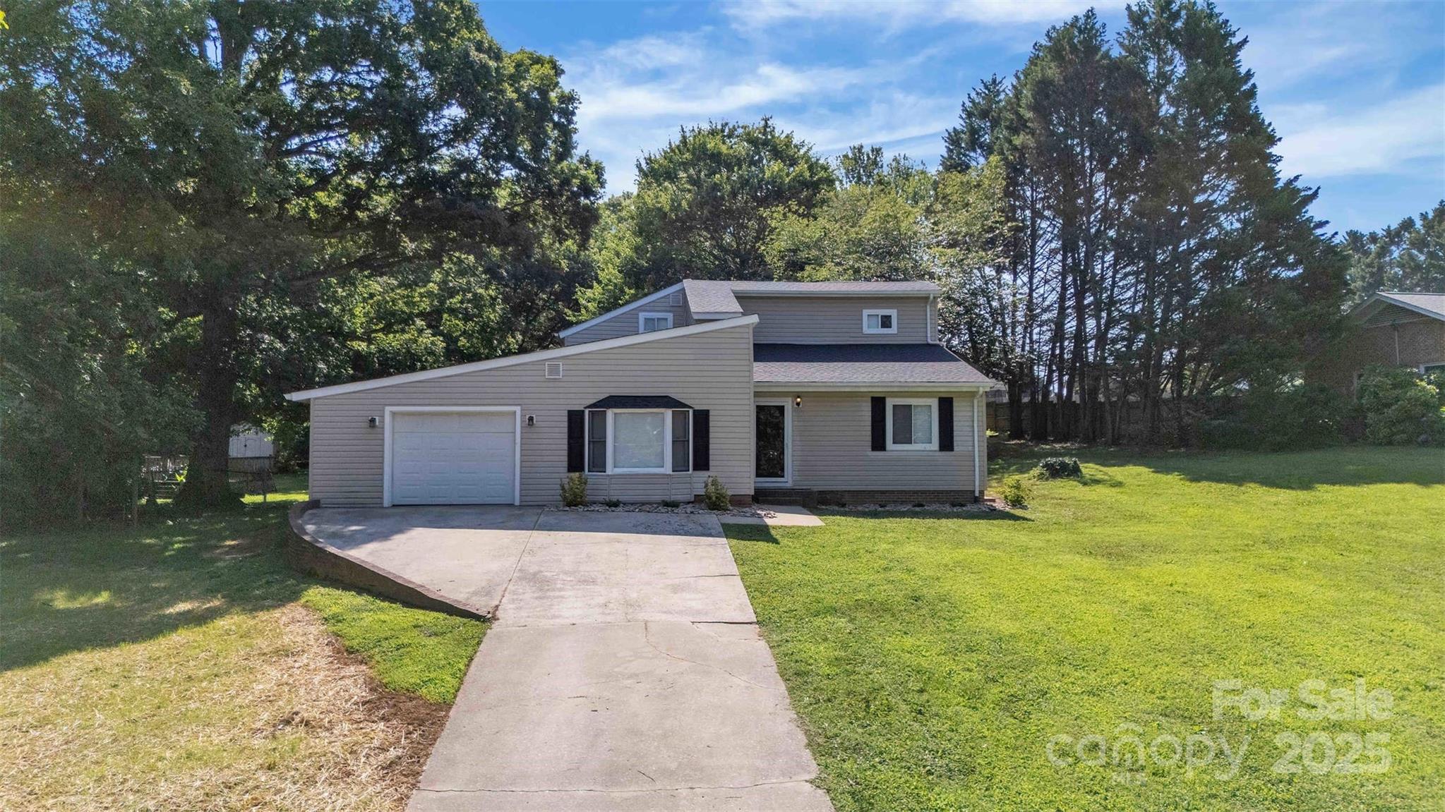 108 Hillsboro Road