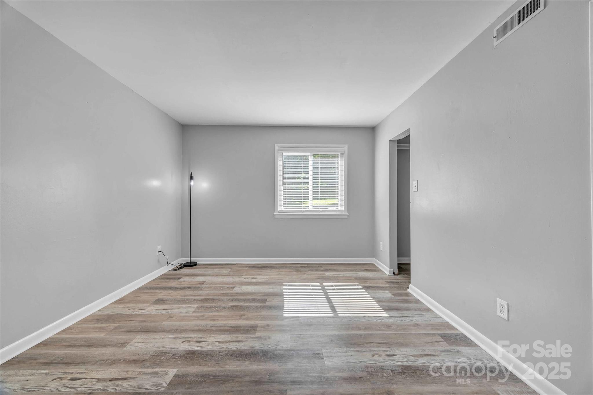 108 Hillsboro Road