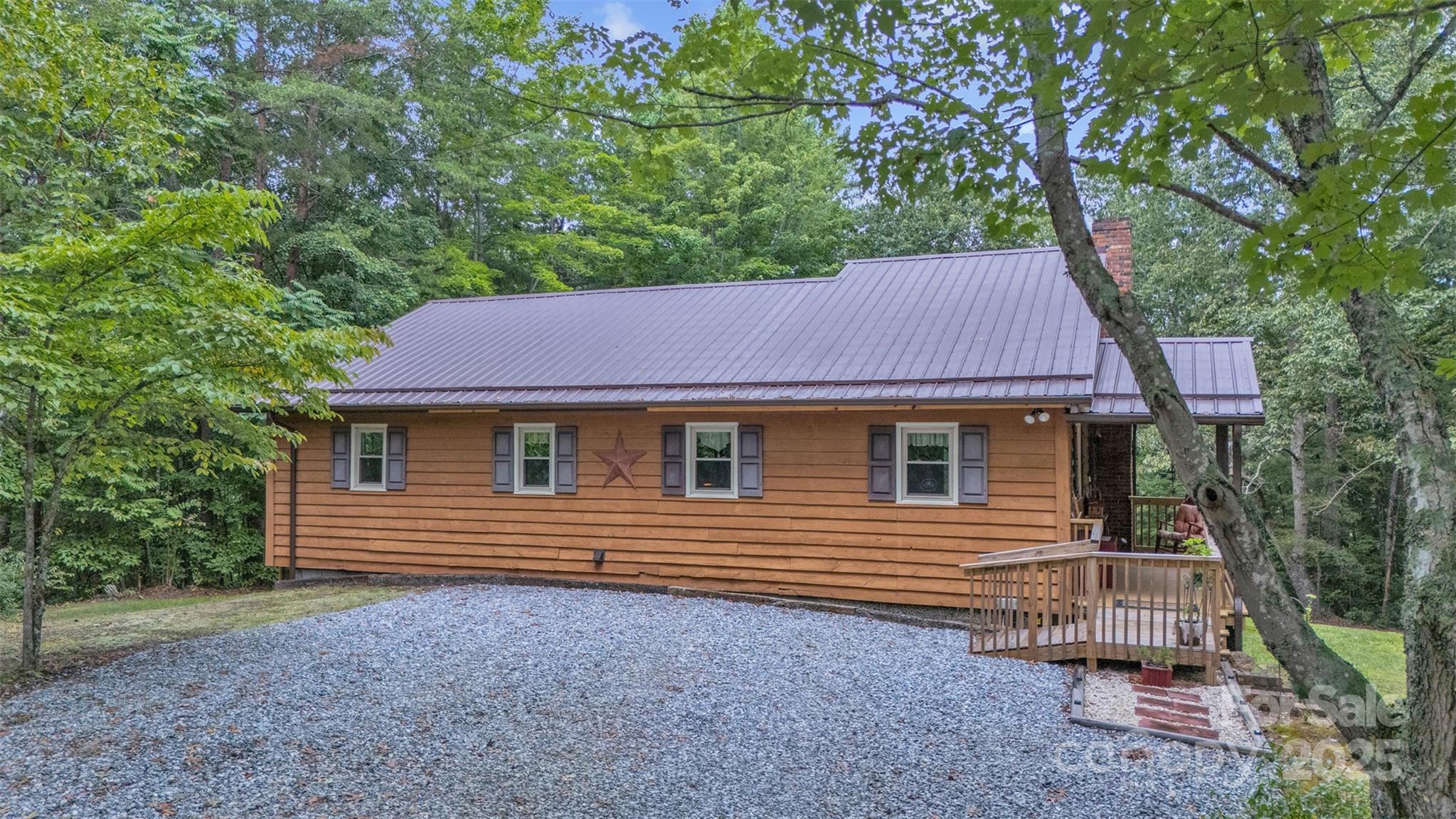 386 Natures Walk Lane