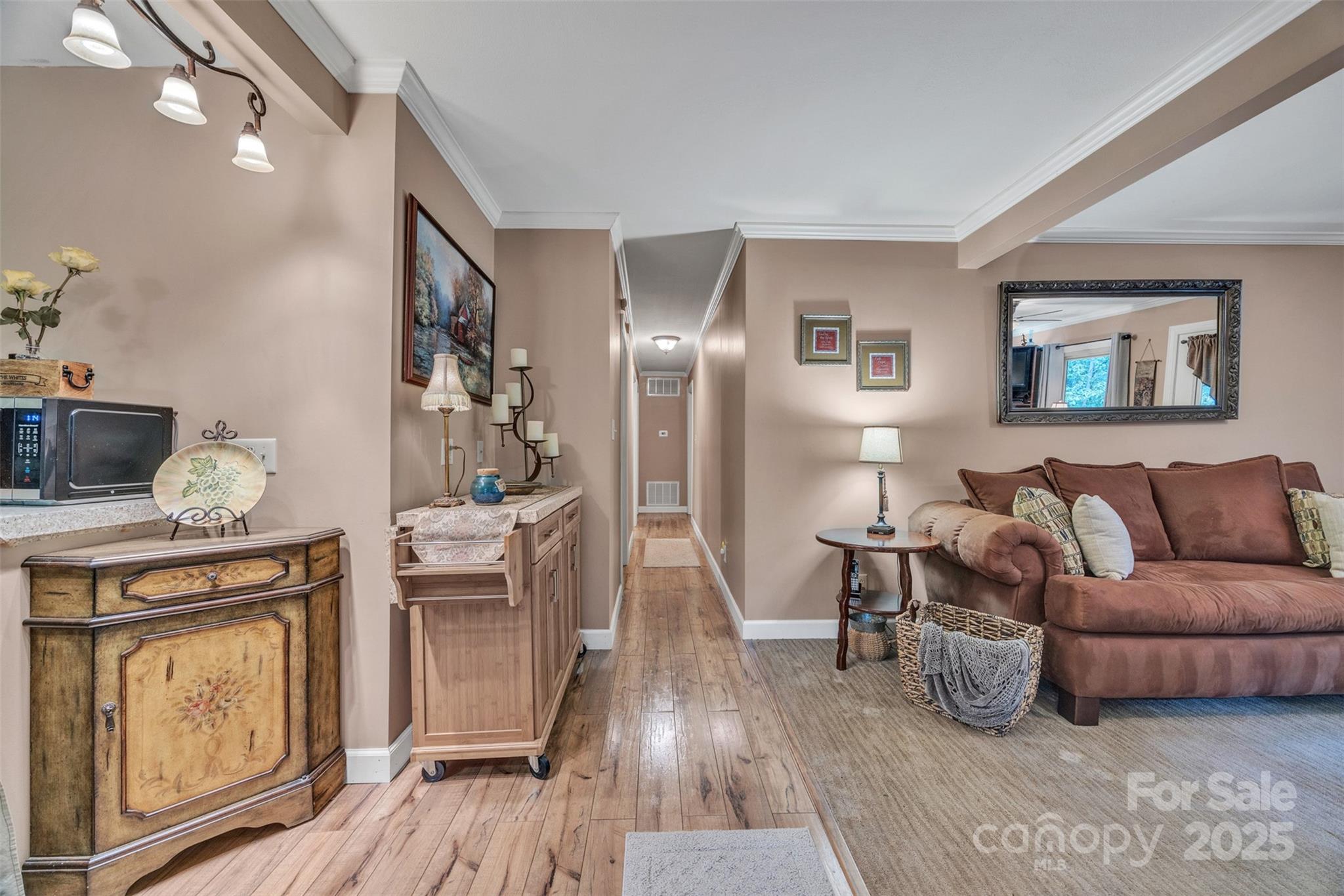 386 Natures Walk Lane