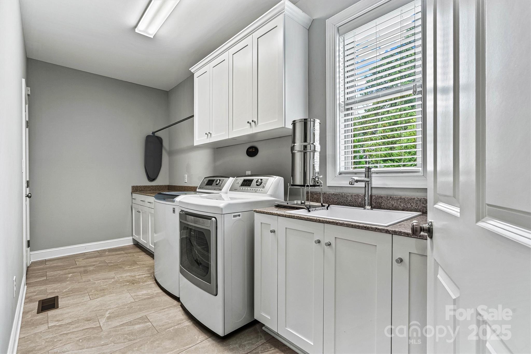 148 Winwood Circle