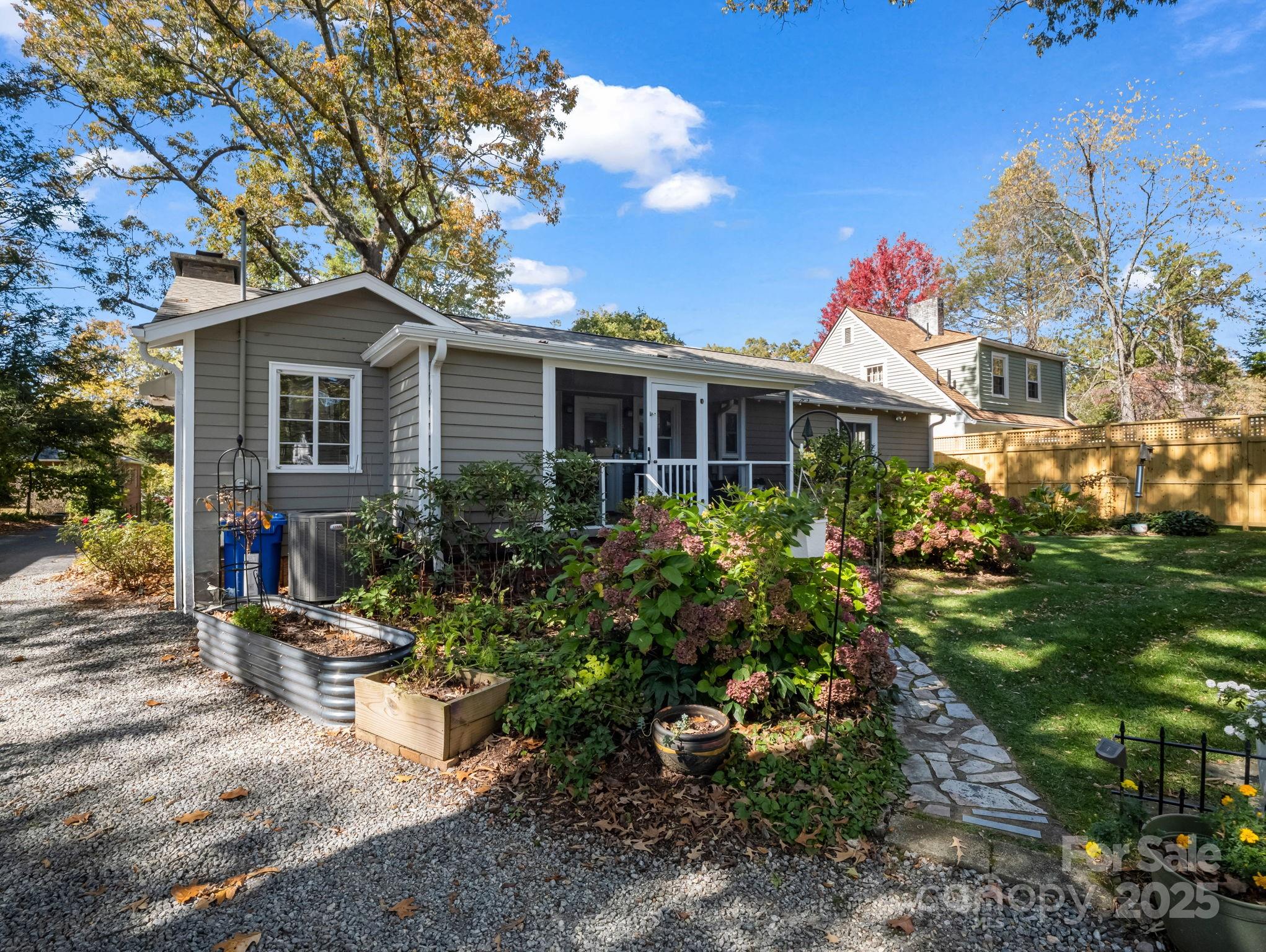 1618 Kensington Road