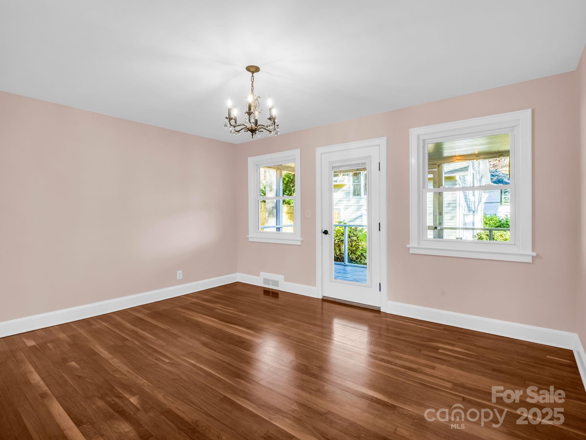 1618 Kensington Road