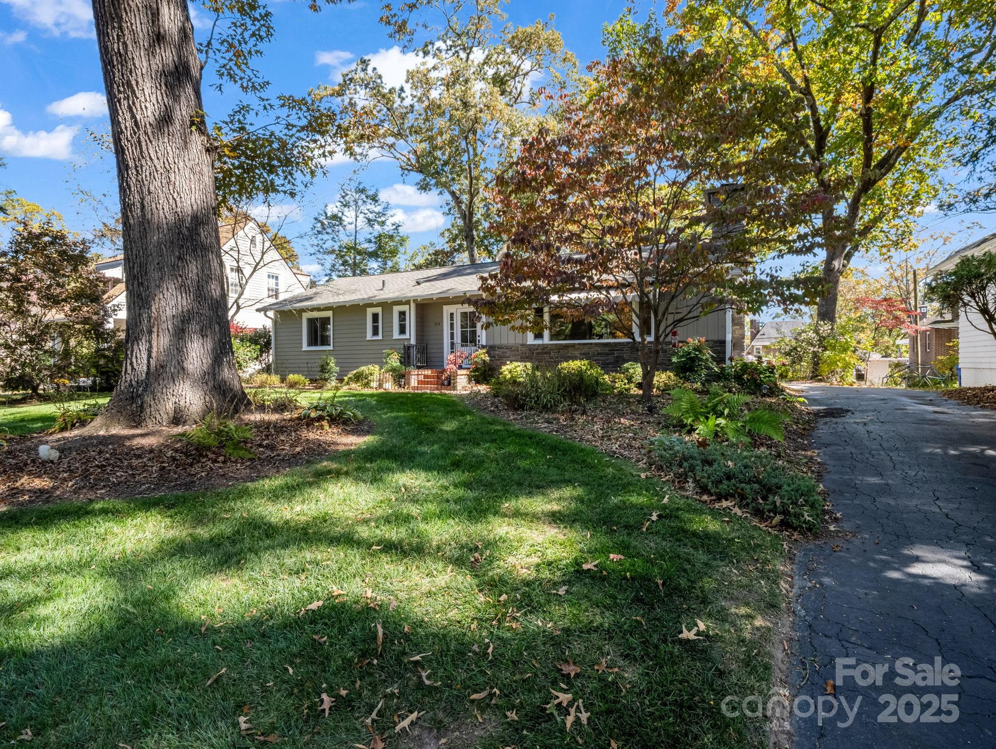 1618 Kensington Road