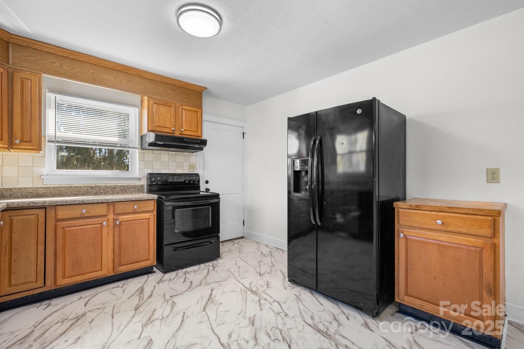 831 21st Street Drive SE