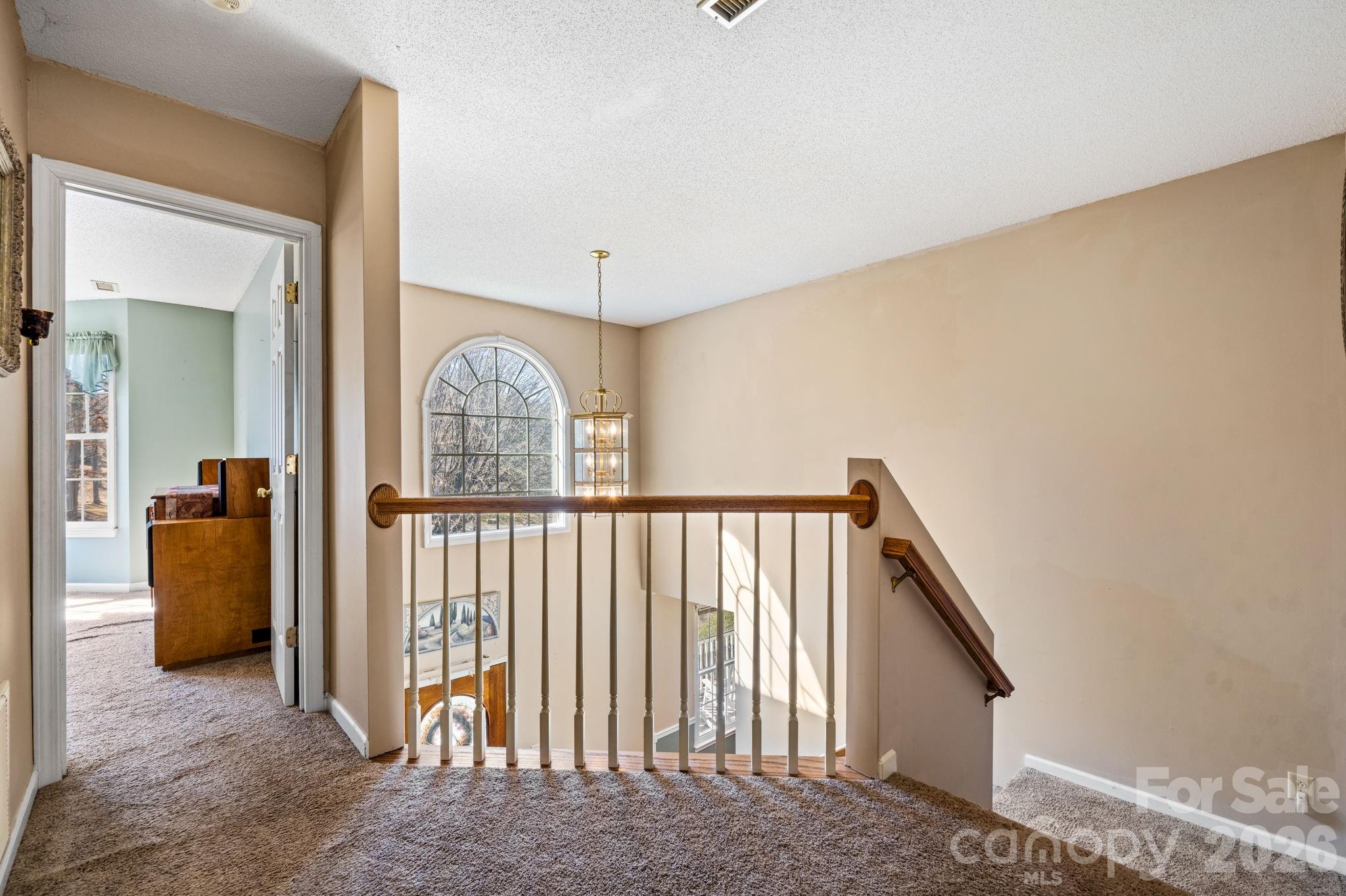3956 Den Drive