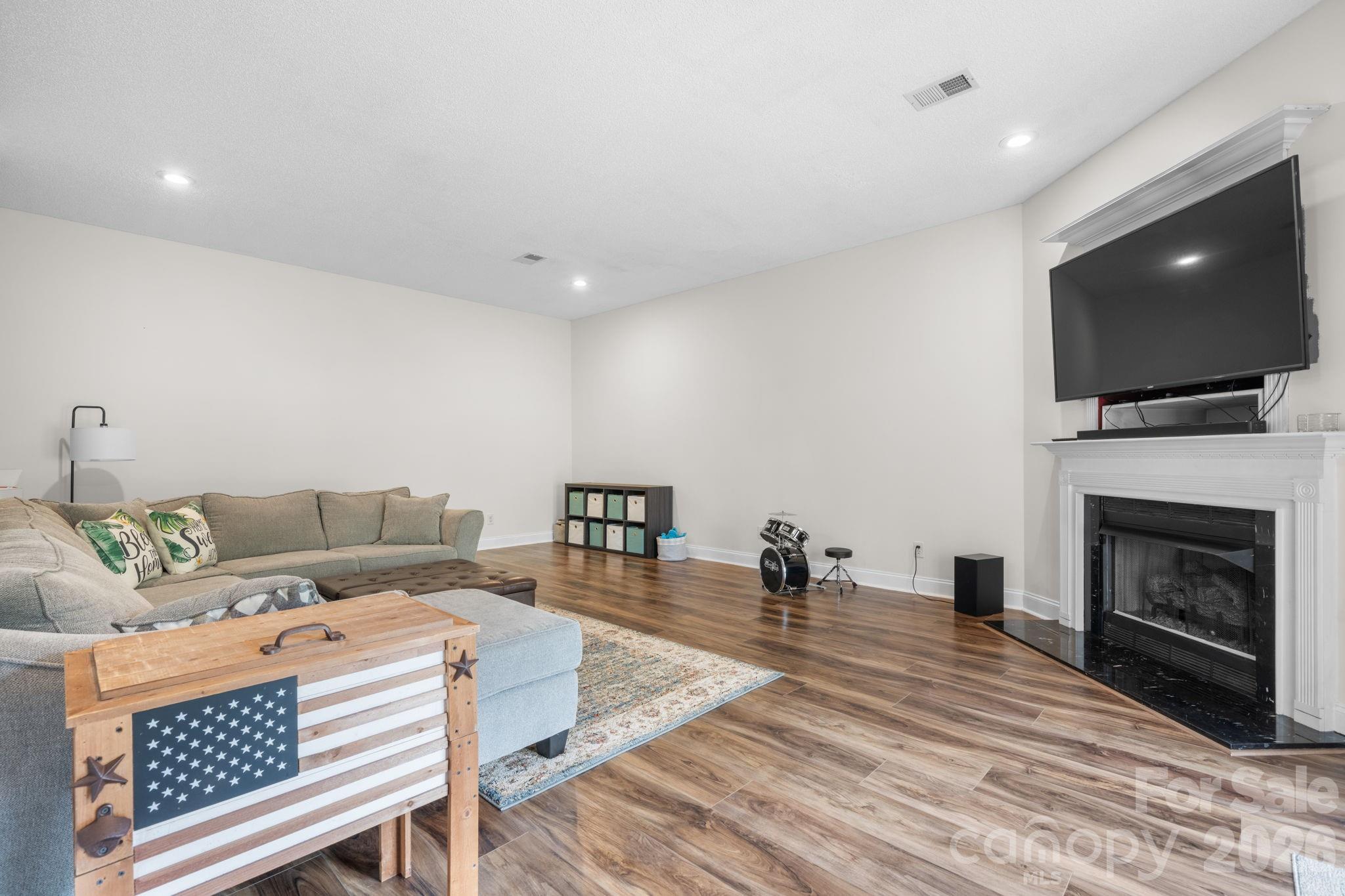 219 Heather Glen Drive