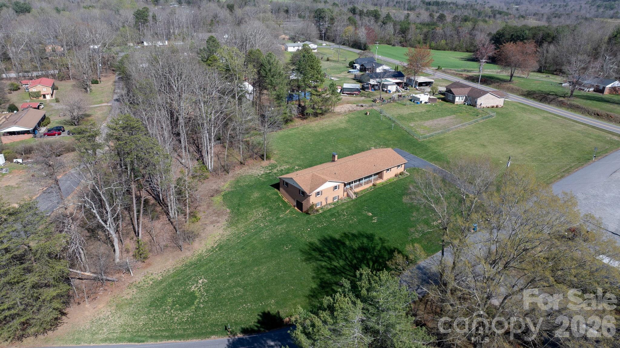5515 Chestnut Drive