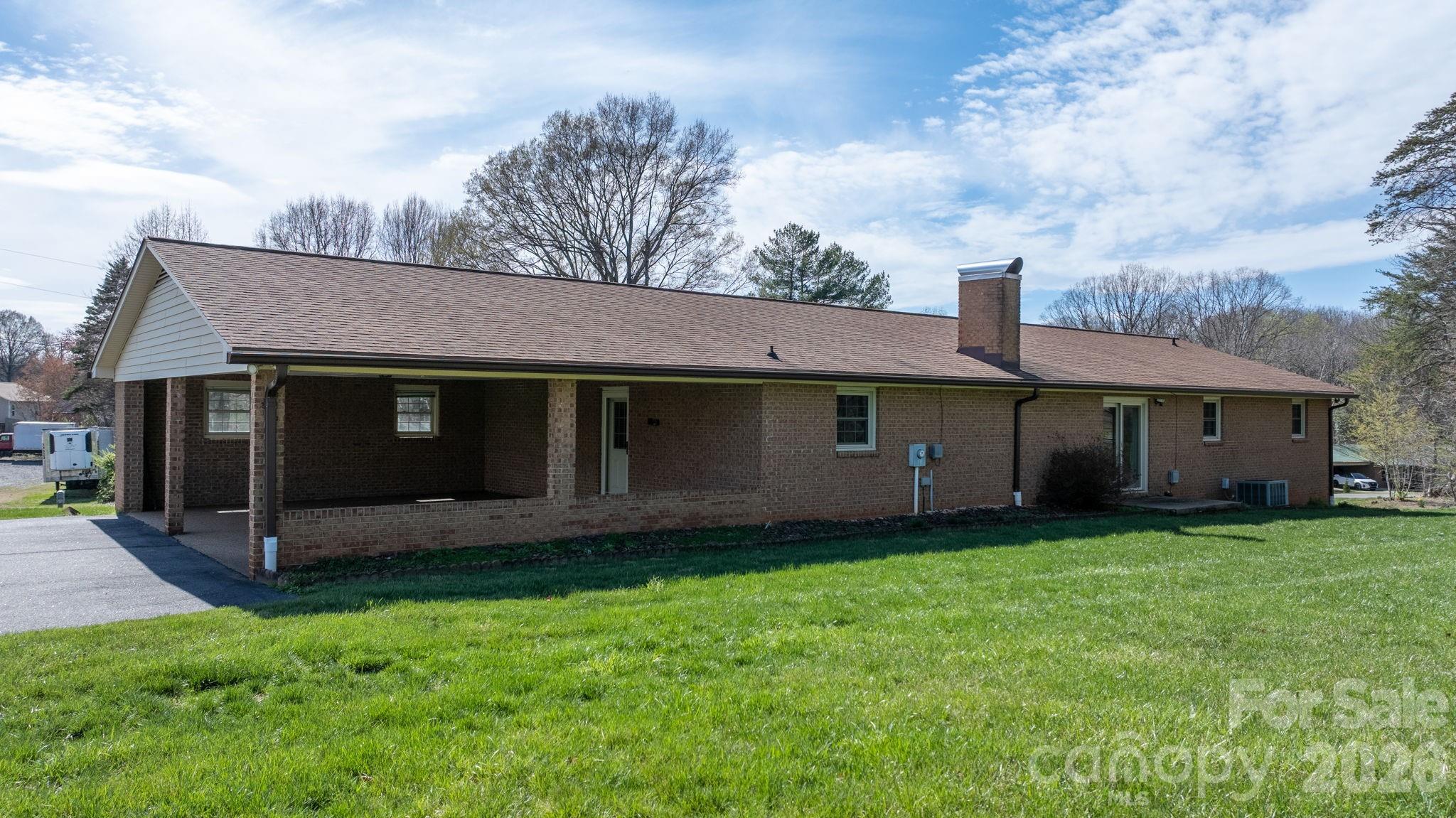 5515 Chestnut Drive