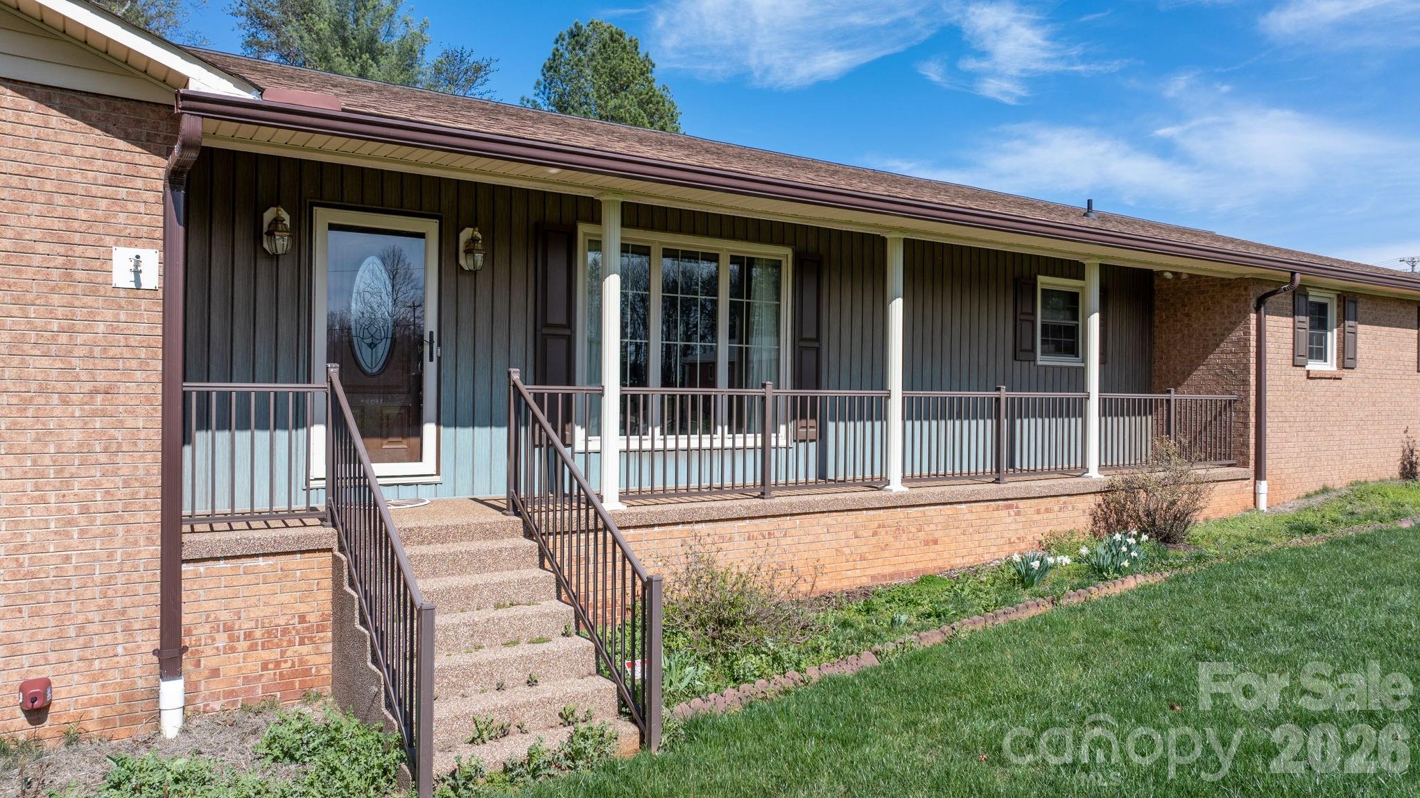 5515 Chestnut Drive